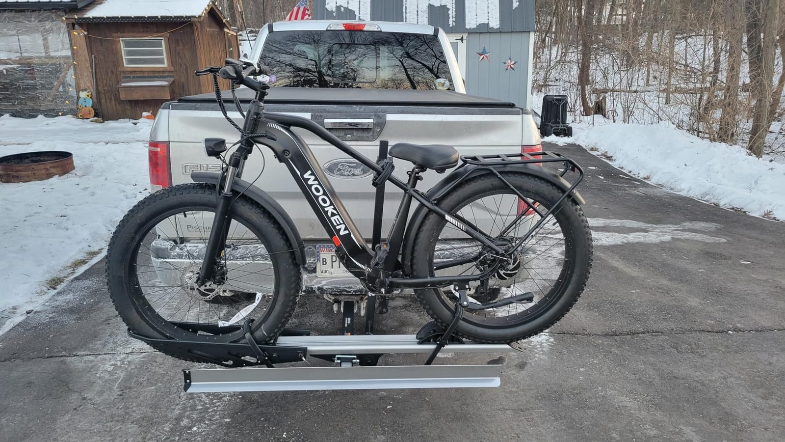Young Hitch Mount Single Bike Rack with Ramp, 100 lbs Capacity customer photo 2