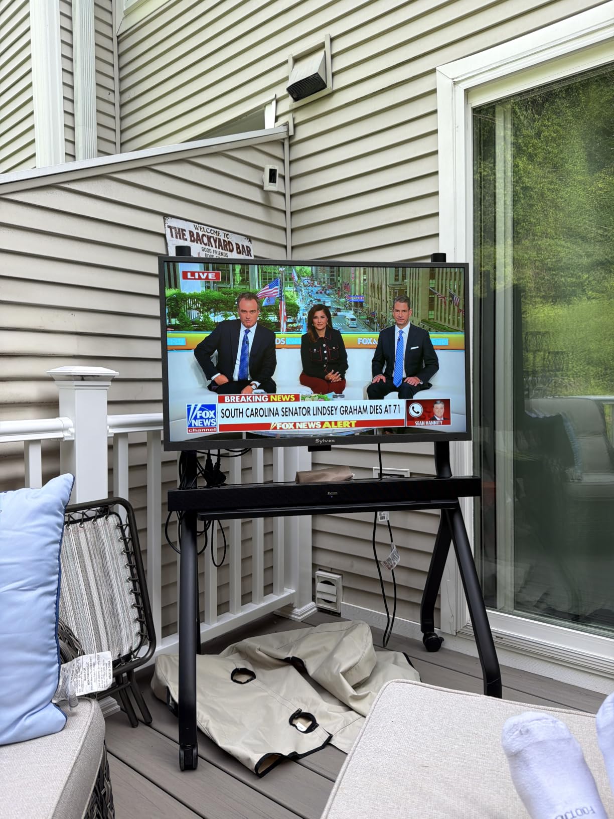 SYLVOX Outdoor TV, 43