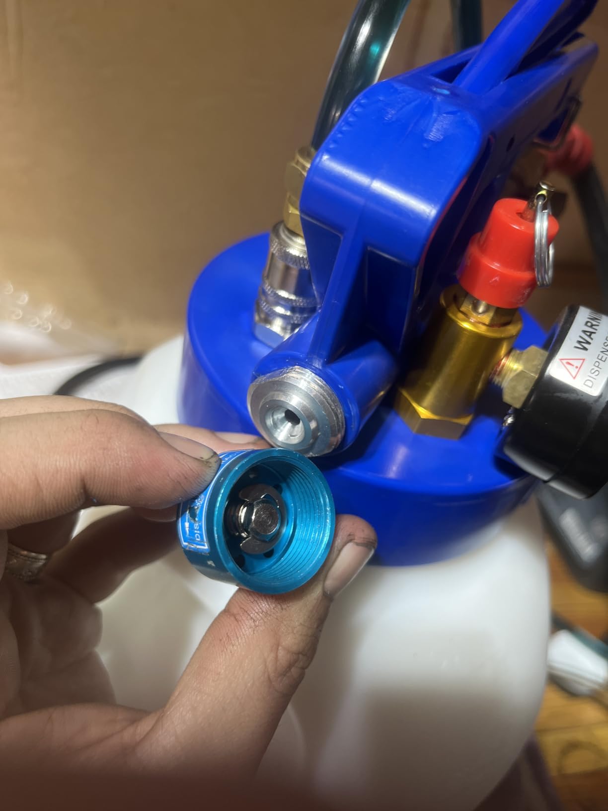 OMT 2.6 Gallon Vacuum Fluid Evacuator and Filler Set with 15 ATF Adapters, 10L Pneumatic Transmission Bleeder customer photo 1