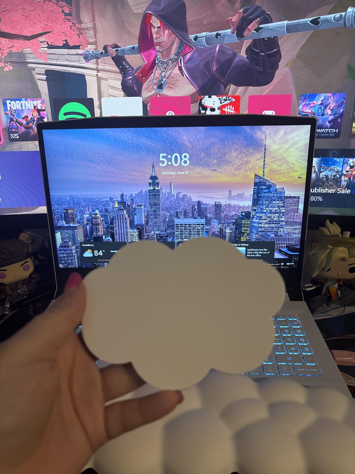 Sushret Cloud Wrist Rest Keyboard, Cloud Keyboard Wrist Pad Set with PU Leather Memory Foam, Cute Arm Rest for Palm Support, PC/Gaming Desk Accessories/Office Setup/Computer Hand Cushion - White customer photo 2