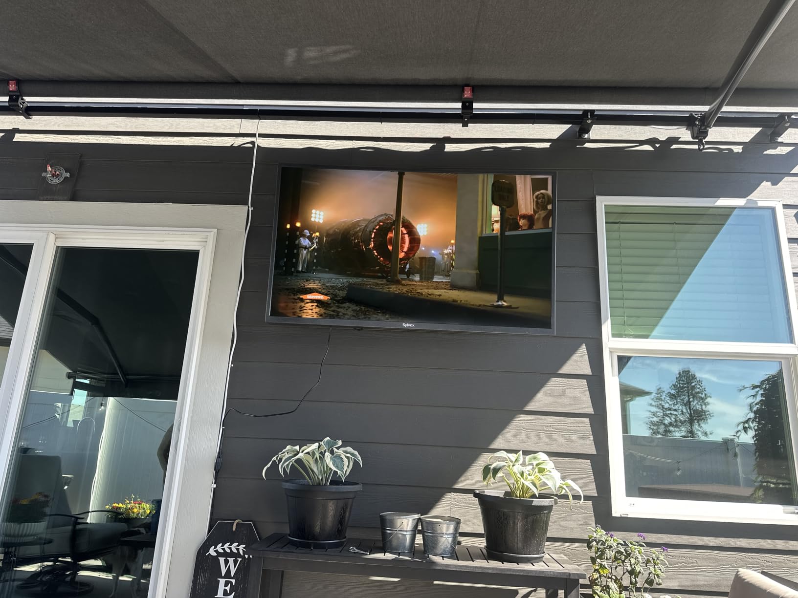 SYLVOX Outdoor TV, 65 inch 2000 nits Full Sun Outdoor TVs, Weatherproof TV customer photo 2
