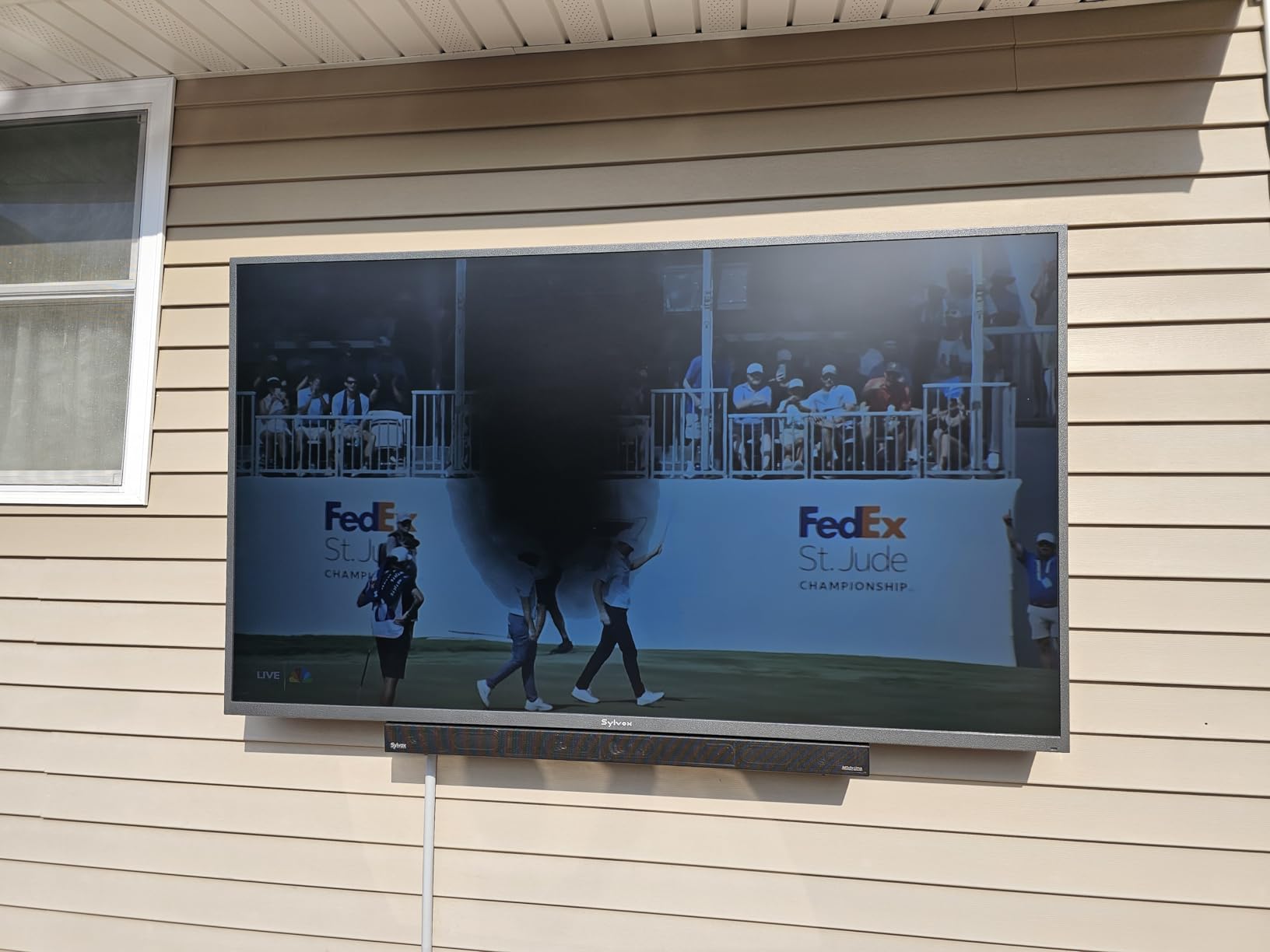 SYLVOX Outdoor TV, 75 inch 2000 nits Full Sun Outdoor TVs, Weatherproof TV customer photo 2