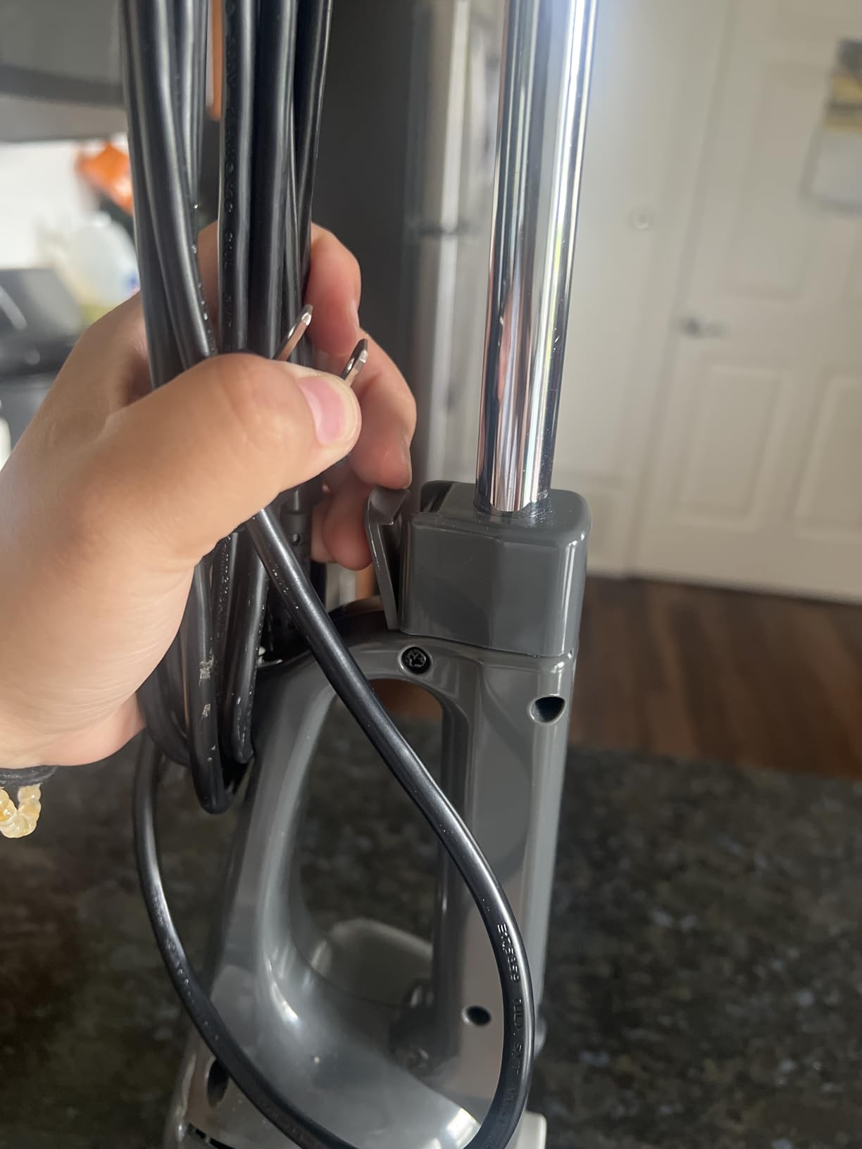 Amazon Basics 2-in-1 Corded Stick Vacuum Cleaner, Converts to Handheld, Lightweight (3.9 LBS), with Washable Filter, Crevice Tools, 0.5L Dust Cup, Self-Standing, 19.7-Ft Cord, 300W, Black customer photo 2