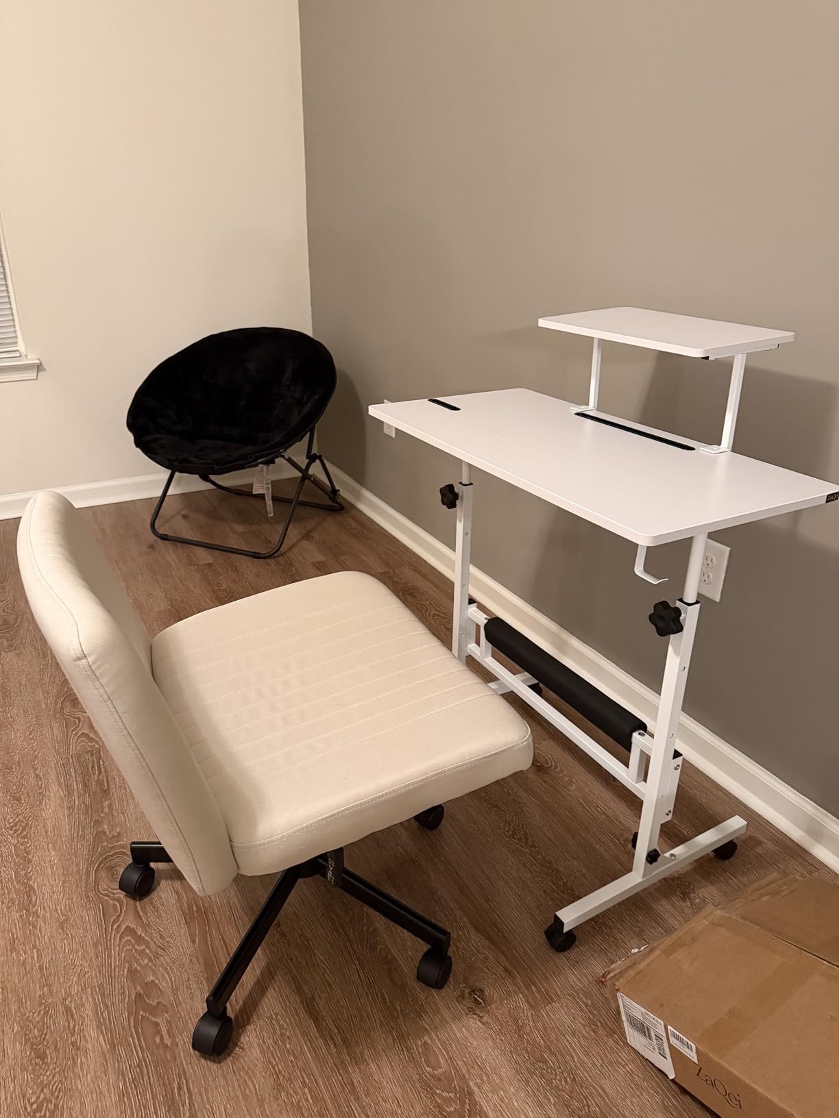 Orange Factory Criss Cross Chair, Wide Fabric Vanity Desk Seat, Beige Wheel customer photo 2