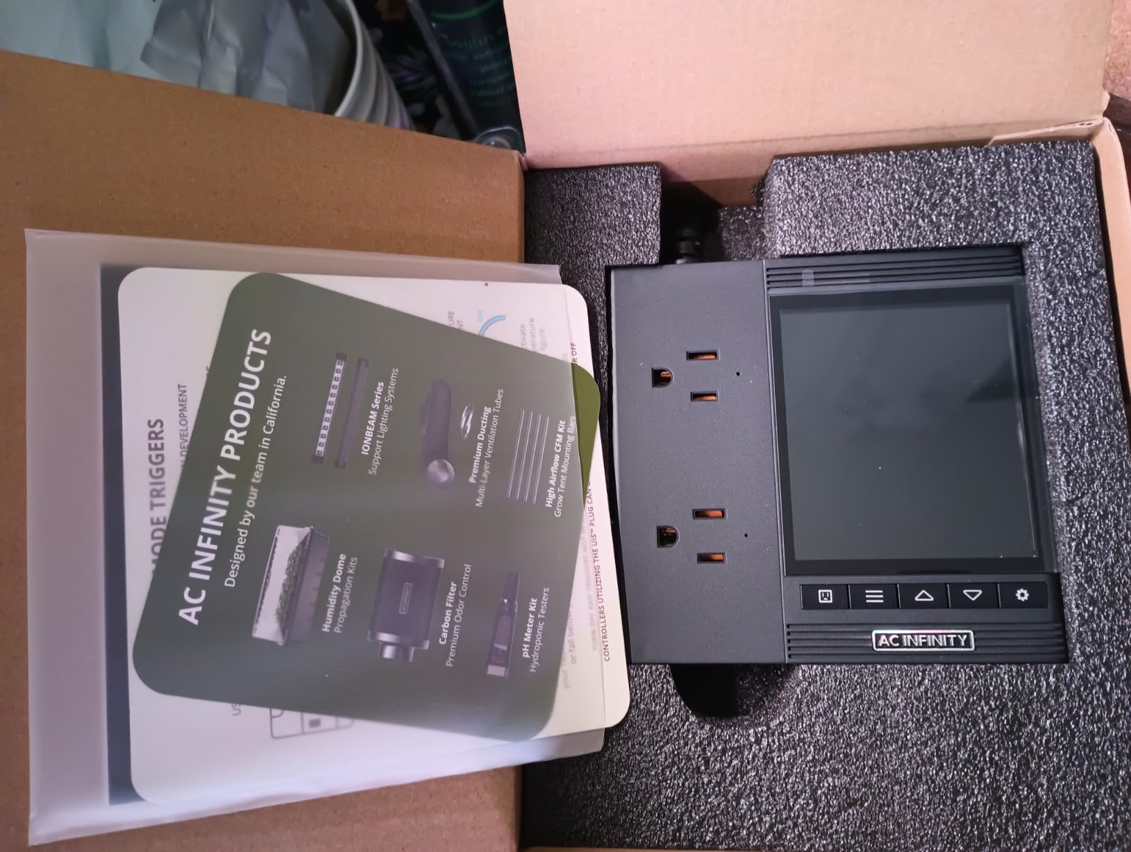 AC Infinity Controller 75 PRO, WiFi Outlet Controller, Desktop customer photo 1