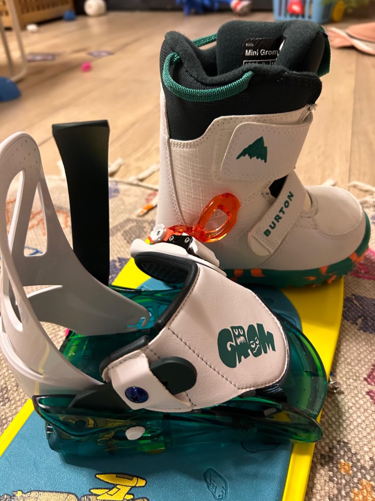 Burton Kids' Mini Grom Snowboard Boots customer photo 1
