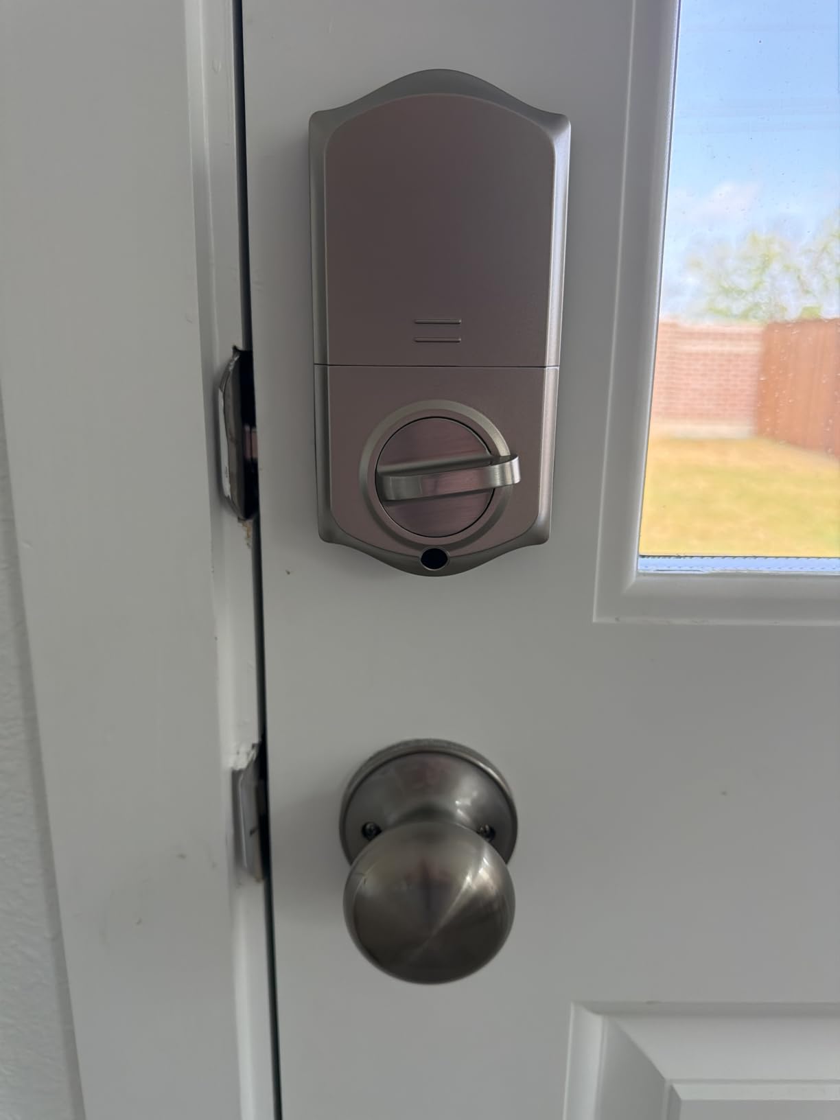 Veise VE017 Fingerprint Smart Door Lock with App Control, Matte Black | 8-in-1 Keyless Entry, Remote User Management, Auto Lock, Electronic Touchscreen Keypad, USB-C Port, Deadbolt for Front Door customer photo 1
