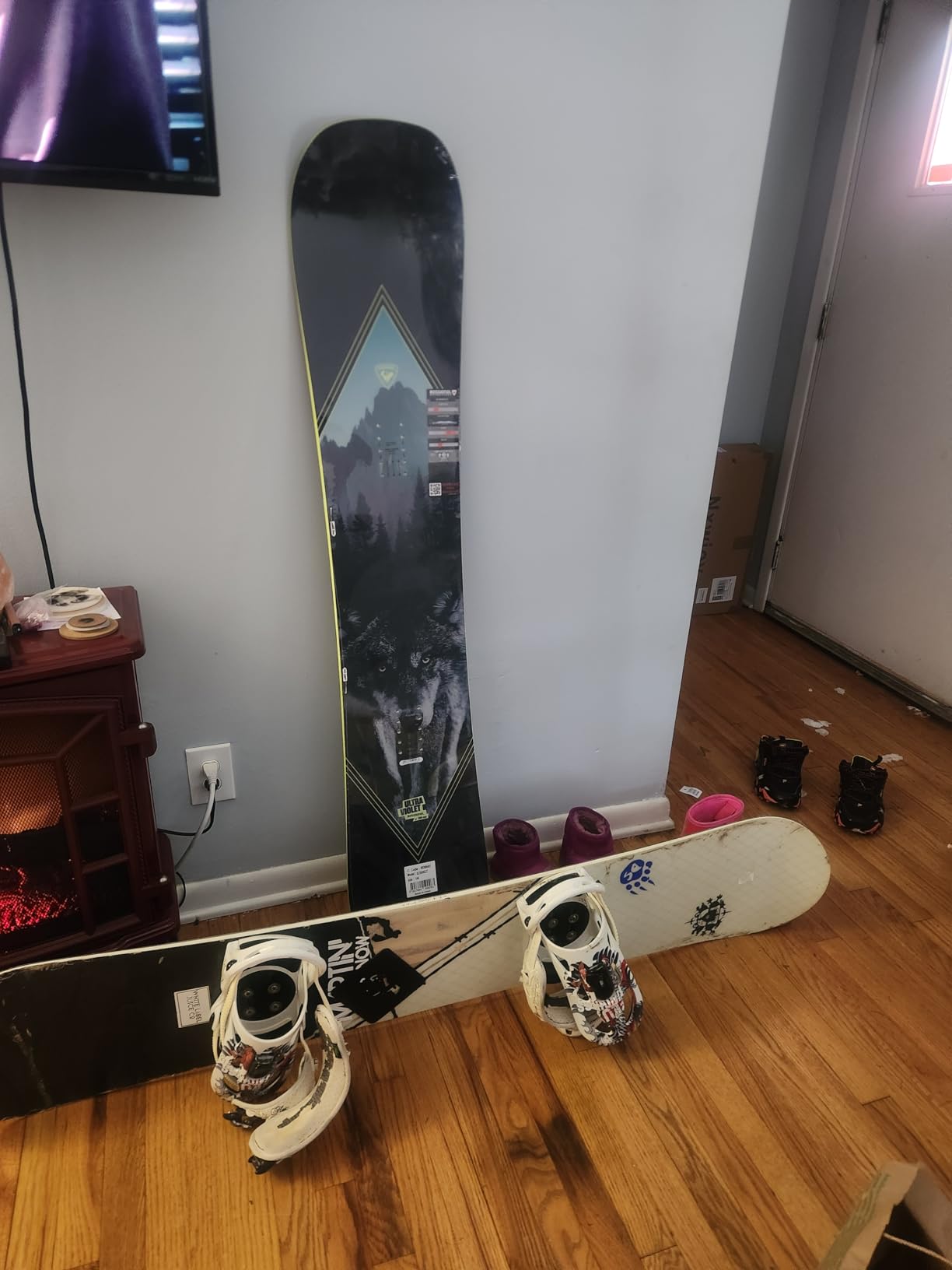 Rossignol Ultraviolet Twin Freestyle - Snowboards for Men and Women - Entry-Level customer photo 1