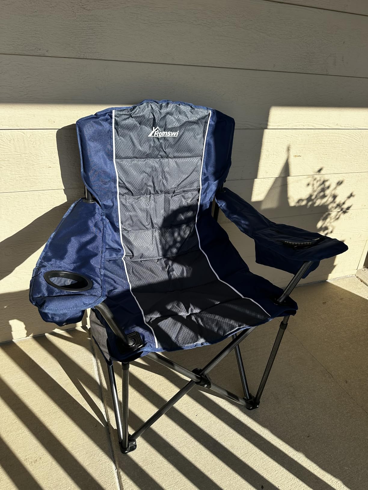 Romswi Oversized Camping Chairs,Heavy Duty Support 500 LBS,Padded Back & Arm Sport Chairs, Cup Holder Cooler Bag, Collapsible Folding Chairs for Outdoor, Fishing & Garden, Black,2-Pack customer photo 2