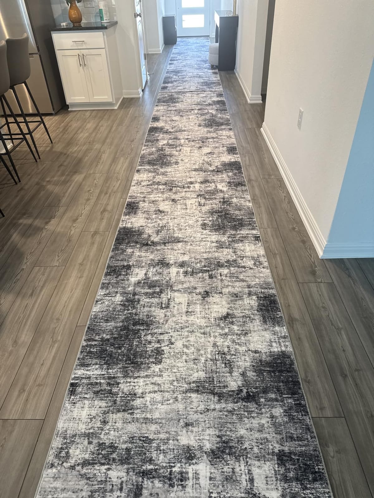 IOHOUZE Small Abstract Area Rug 2x3 Ft Entryway Rugs Washable Door Mat Indoor Entrance, Rubber Backed Throw Rugs, Printed Faux Wool Non Slip Floor Carpet for Foyer Front Door Sink, Grey Beige customer photo 1