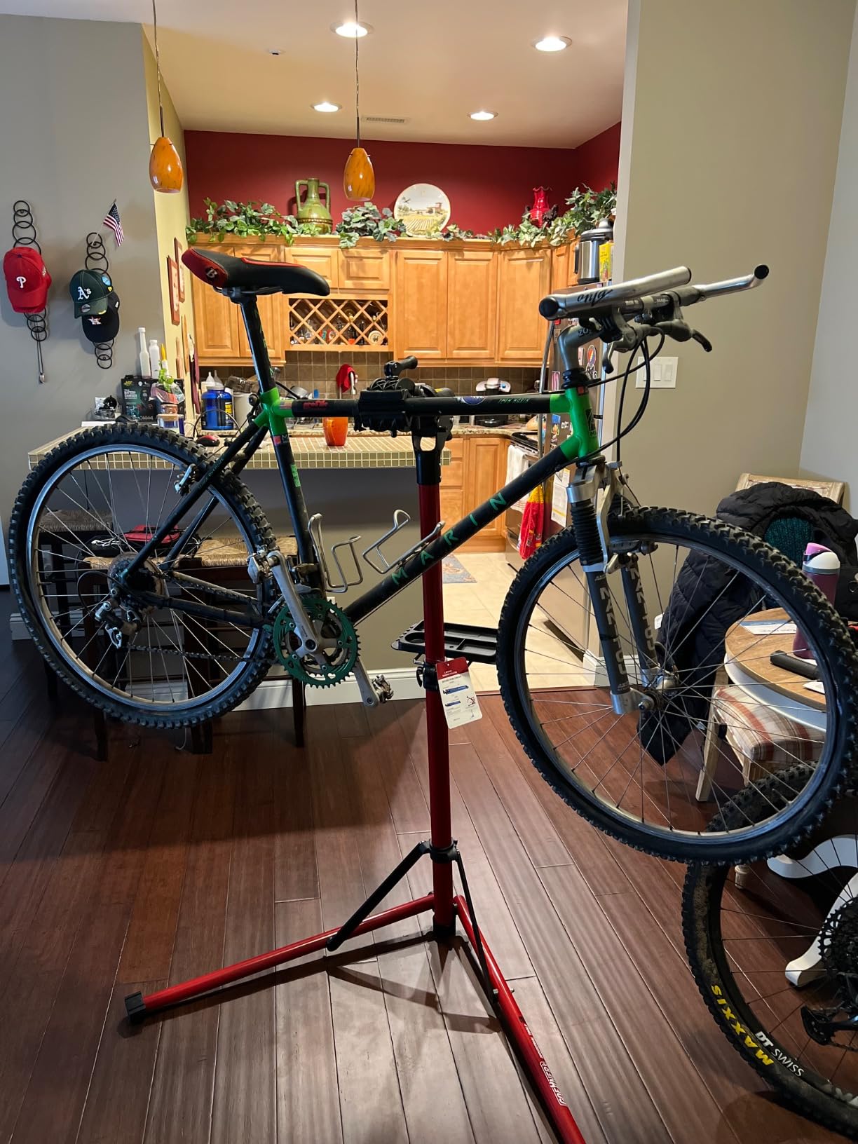 Heavy Duty E Bike Repair Stand 110lbs, Bicycle Workstand Maintenance customer photo 1
