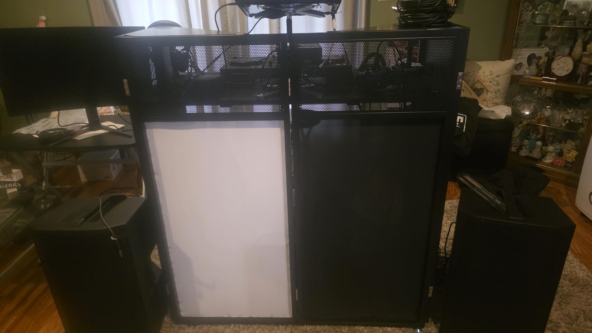 YooKoo Portable DJ Booth, Metal Frame DJ Table, 40
