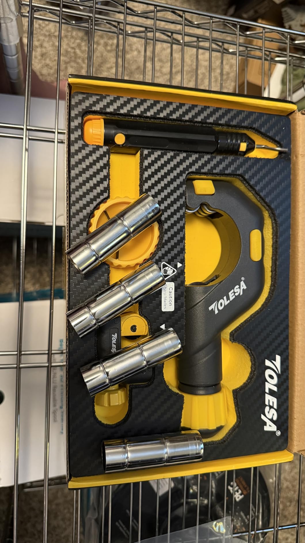 TOLESA Pipe Cutter Tool Heavy Duty 1/8''-2'' with Deburring Reaming Tool | Precise Clean Cuts, Easy to Use, for Stainless Steel, Copper, Aluminum, Brass, PVC customer photo 2