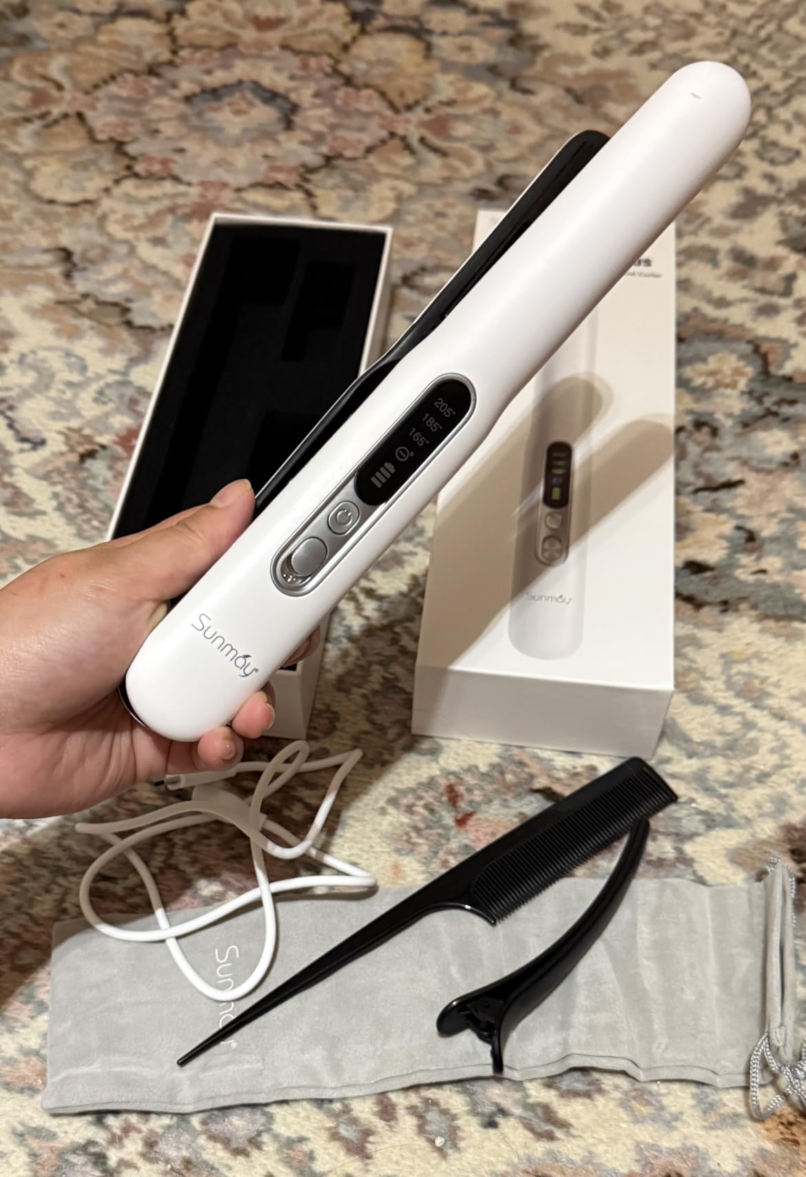 SUNMAY Cordless Hair Straightener, Portable Mini Flat Iron Hair Straightener for Travel, 20s Fast Heating, 5000mAh USB-C Rechargeable, Dual Voltage Hair Straighteners and Curlers 2 in 1 for Women customer photo 2