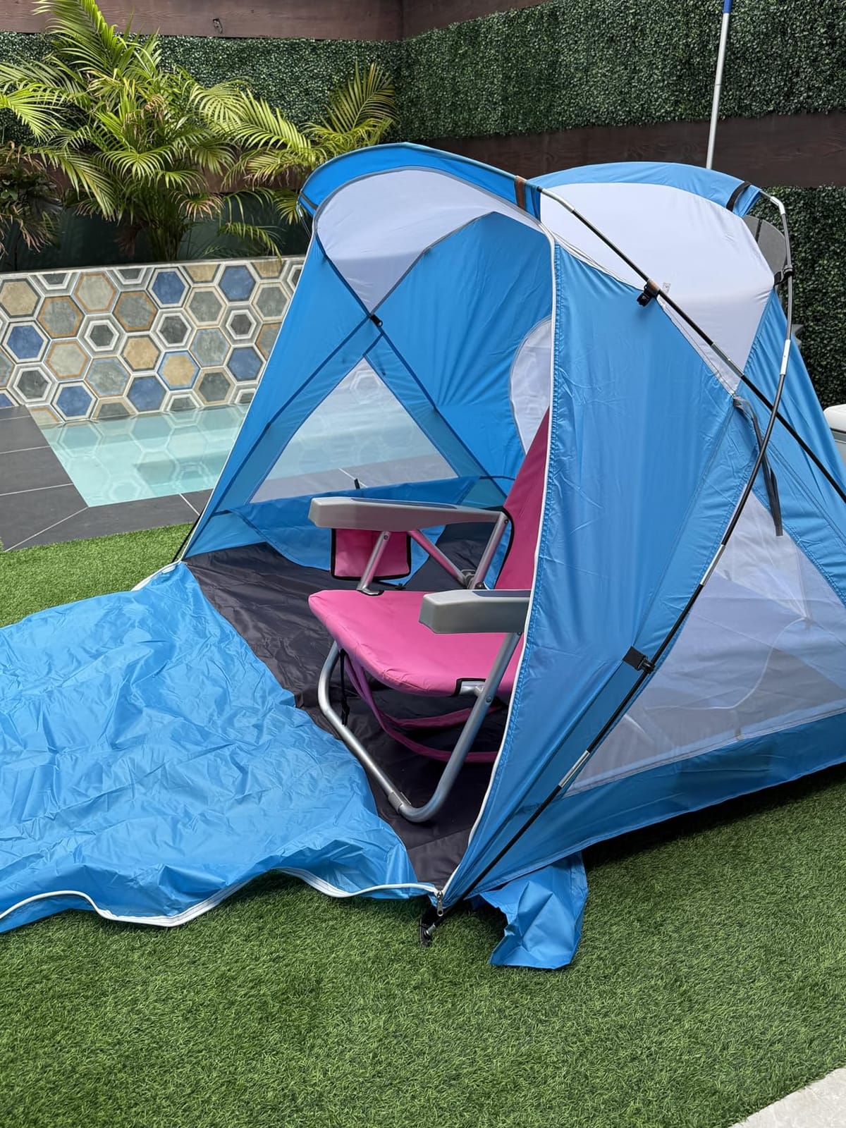 Beach Tent, Portable Sun Shelter for 2/3/4/6-8 Person with UPF 50+ UV Protection, Easy Setup Waterproof Beach Shade Canopy Cabana for Family Outdoor and Picnics, Fishing with Carrying Bag customer photo 1