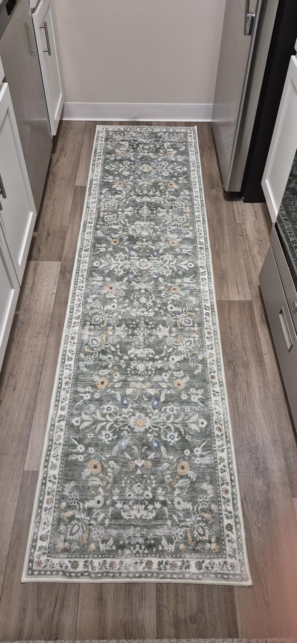 Yamaziot 2x8 Washable Hallway Runner Rug Non Slip Floral Carpet, Sage Green | Soft Boho Floral Kitchen Runner with Rubber Backing, Stain Resistant, Low Pile Distressed Carpet for Kitchen Hallway Entrance customer photo 1