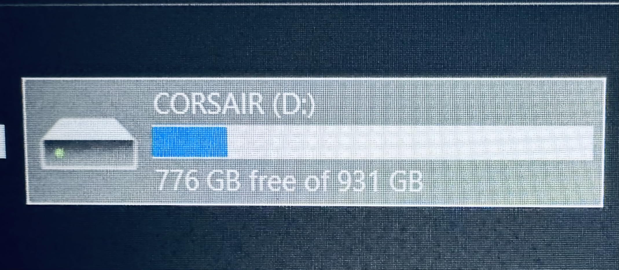 Corsair EX400U 1TB USB4 Portable External Type-C SSD – 3.2 Gen2 2x2 Connections, Up to 40Gbps, Plug and Play, MagSafe, Includes Cable – Windows PC, iOS Mac – Gray customer photo 1