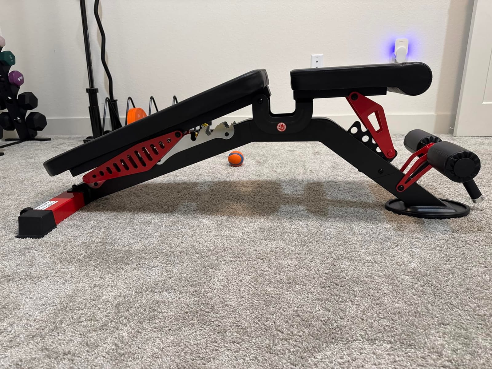pooboo Adjustable Weight Bench,1500 LBS FID Bench for Home customer photo 2