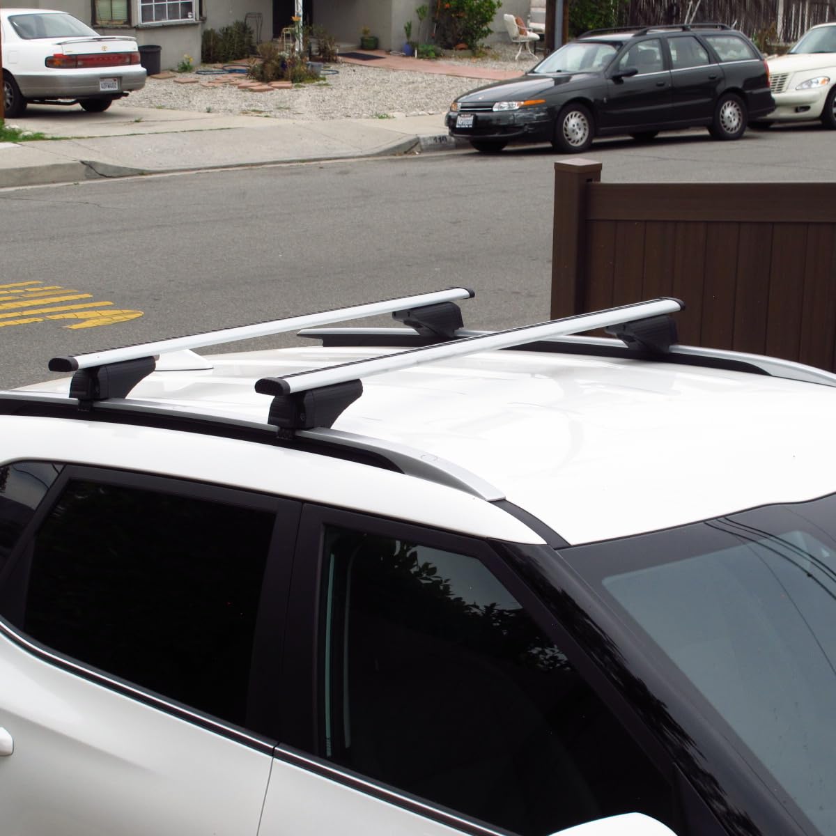 ERKUL Roof Rack Cross Bars for Kia Seltos 2021-2026 | Aluminum Crossbars with Anti Theft Lock for Rooftop | Compatible with Flush Rails - Black customer photo 2