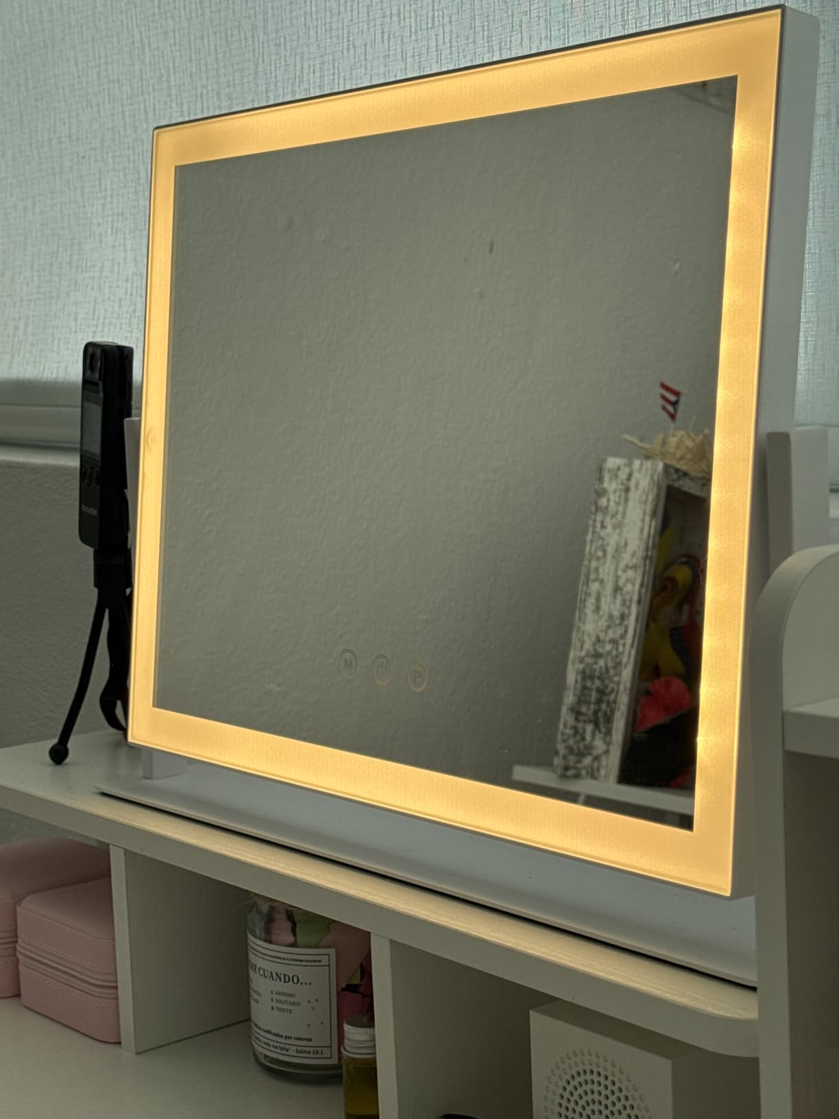 ROLOVE Lighted Makeup Mirror 16.3