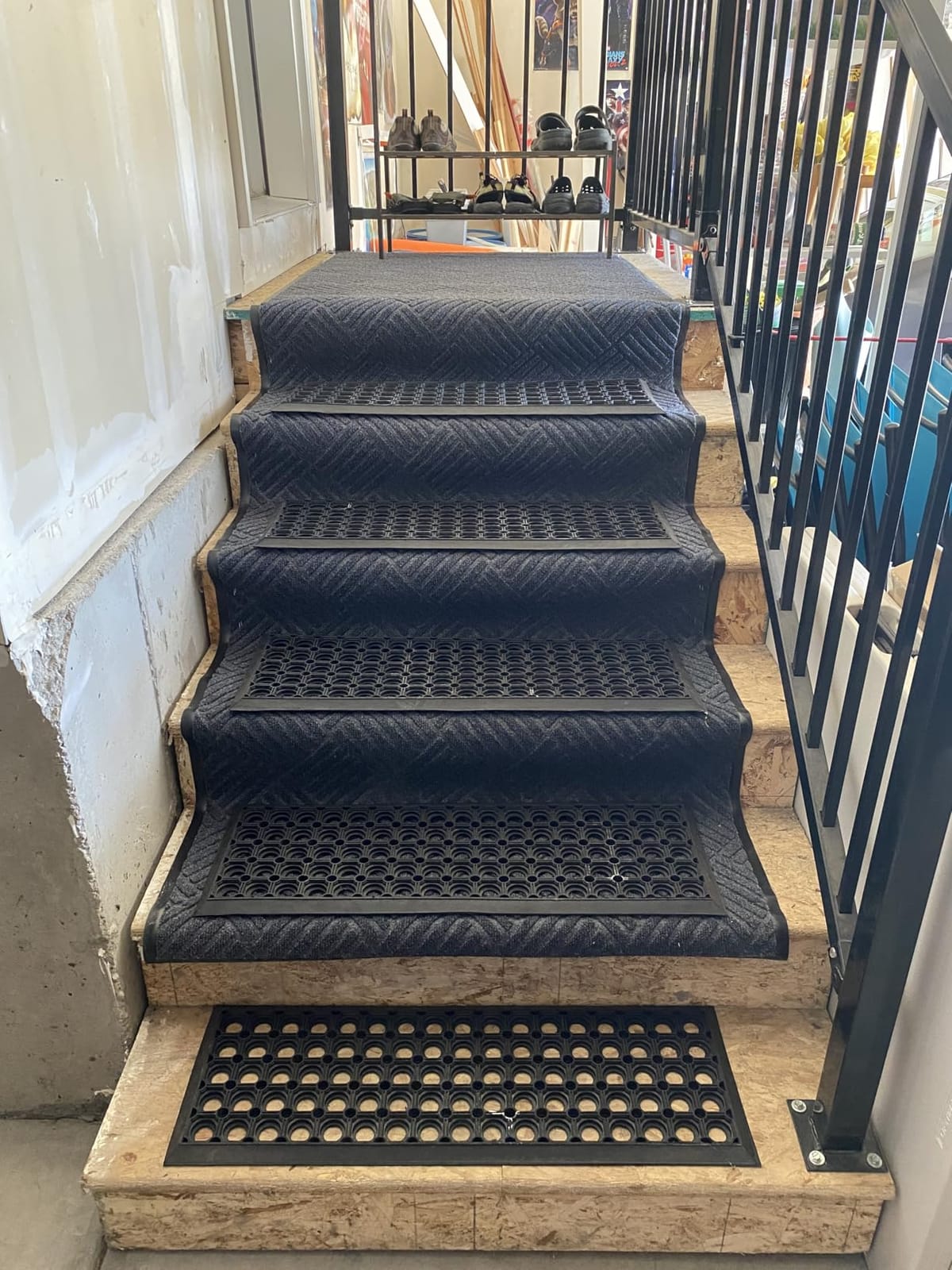 Outdoor Runner Rug with Scraper Pile for Entryway Garage, 3'11