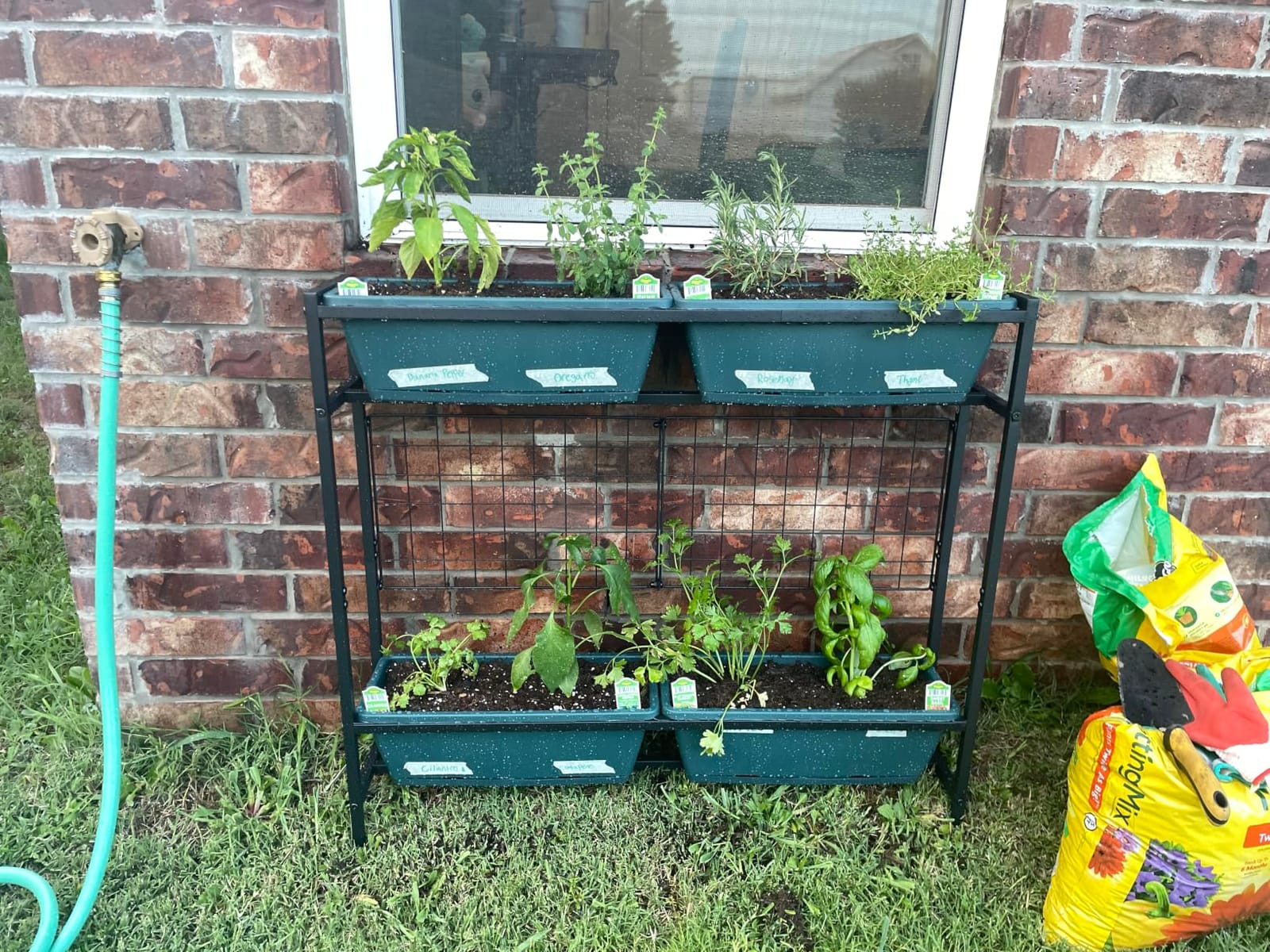 OYEAL Raised Garden Bed with Legs & Trellis 32