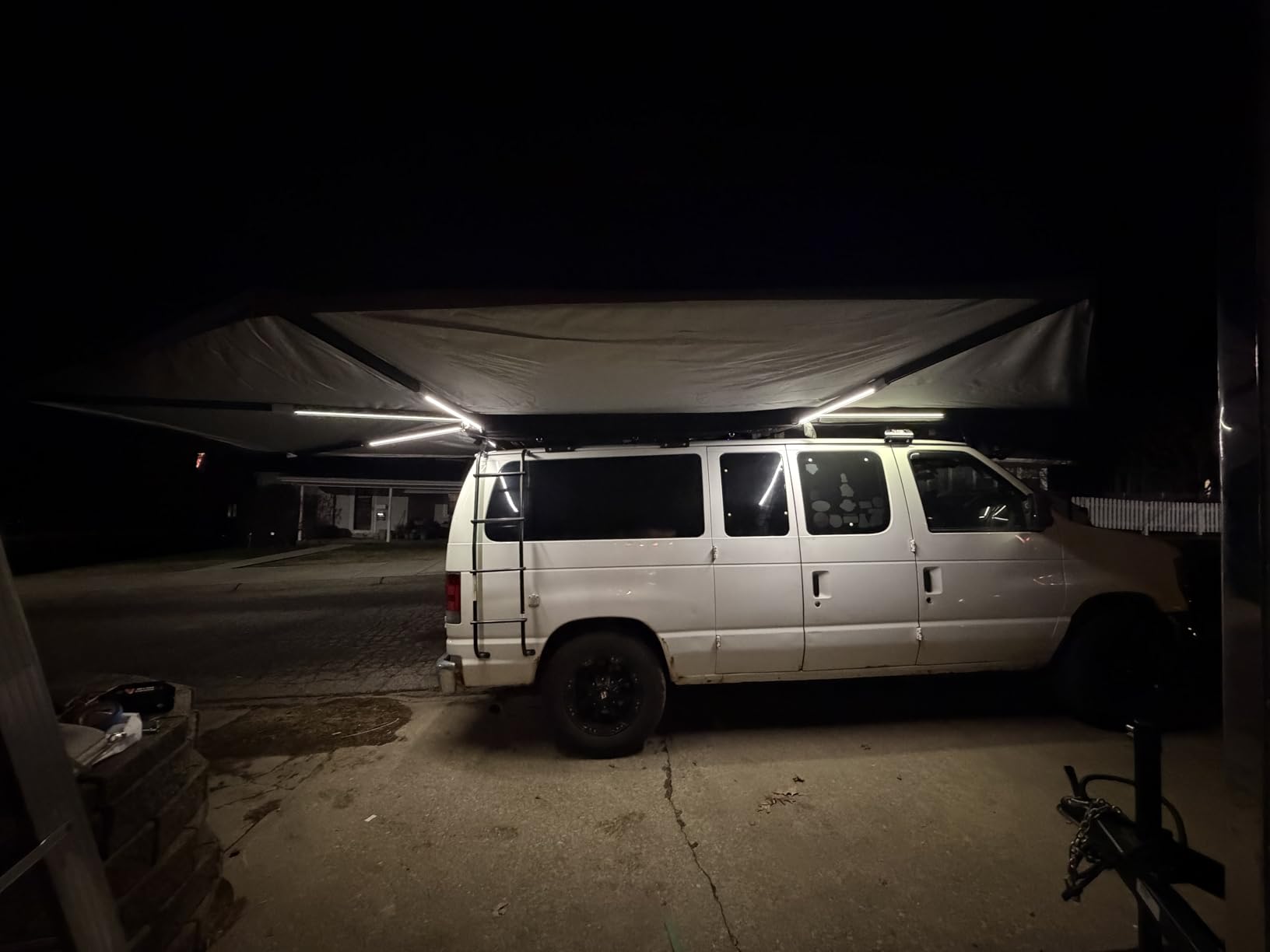 SanHima Vehicle Awning 4.6x6.6ft, SUV/Truck Roof Rack Pull Out Side Awning customer photo 2