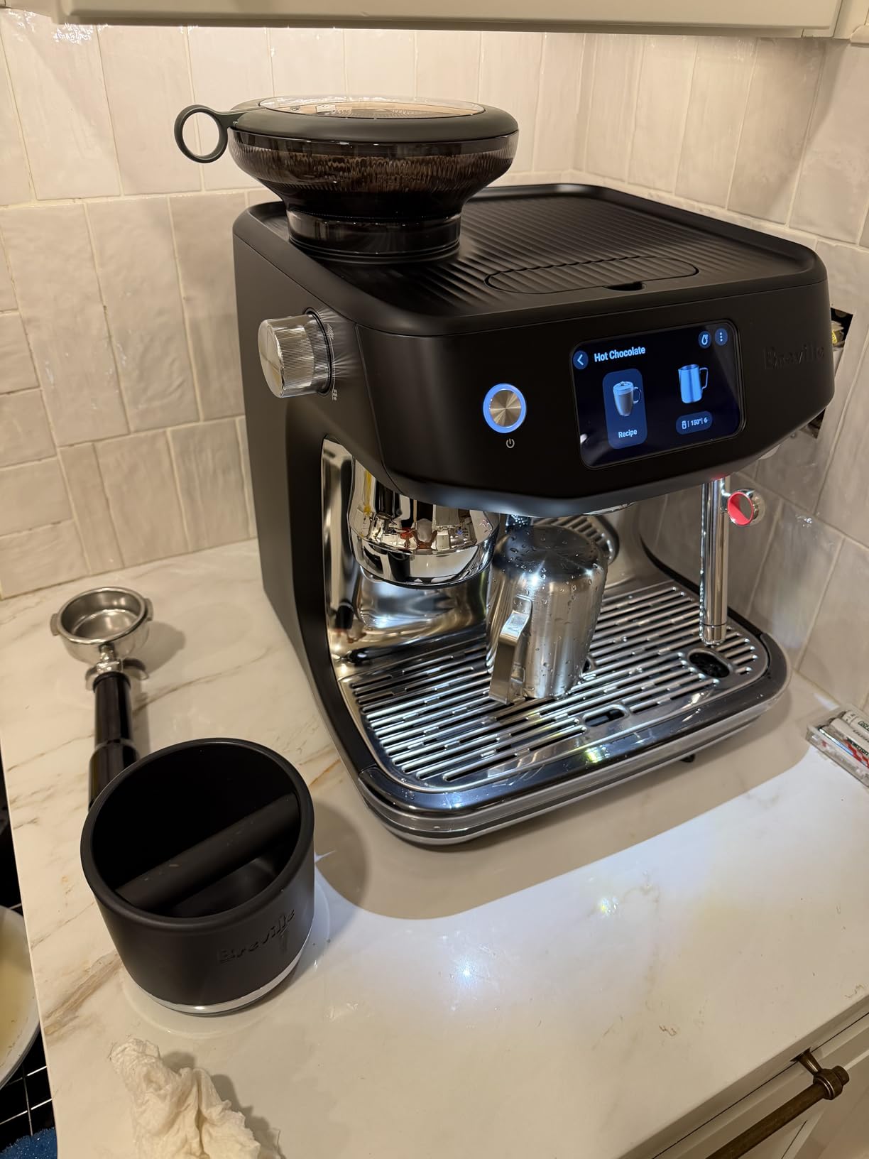 Breville BES985BSS Oracle Jet Espresso Machine, Brushed Stainless Steel | Automatically brew barista-quality lattes, cappuccinos and cold brew at home with this coffee maker with built-in grinder customer photo 1