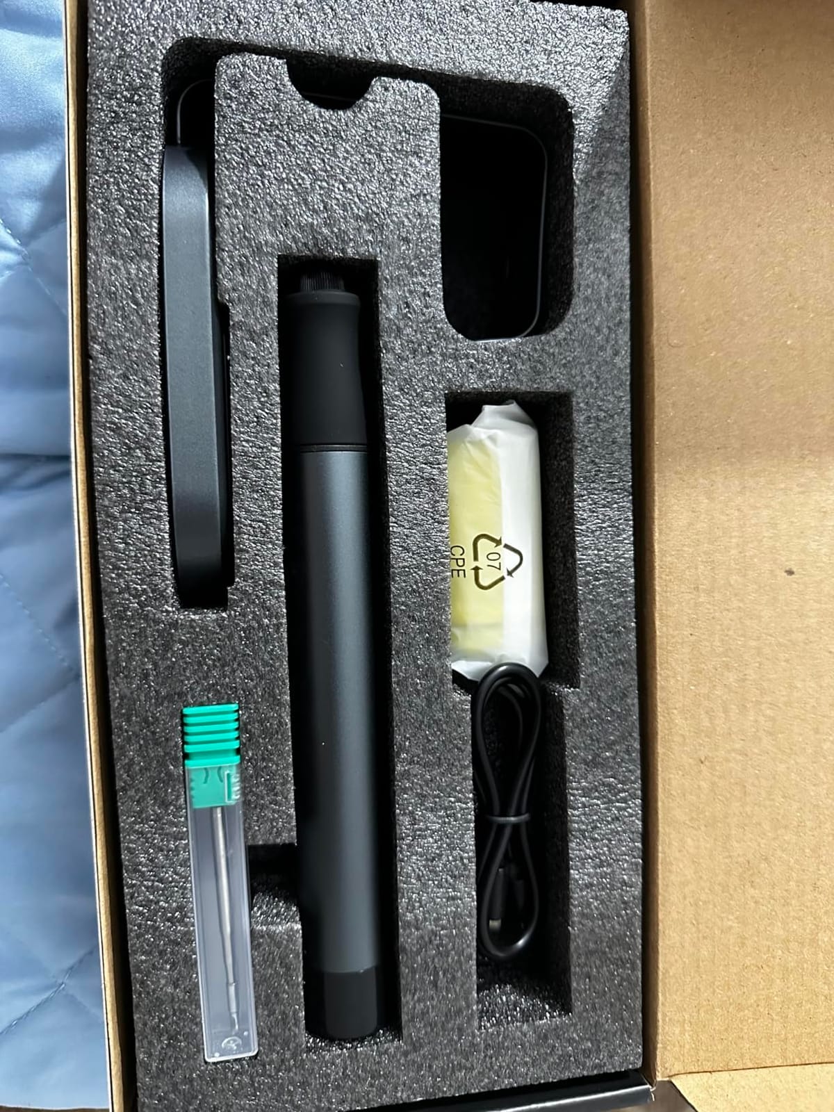 Nefeeko Cordless Soldering Iron Kit, Rechargeable Soldering Iron with Stand | 7s Fast Heating, Auto Sleep/Off, C210 Soldering Iron Tips, Portable Soldering Pen Soldering Gun Kit for Electronics Repair customer photo 1
