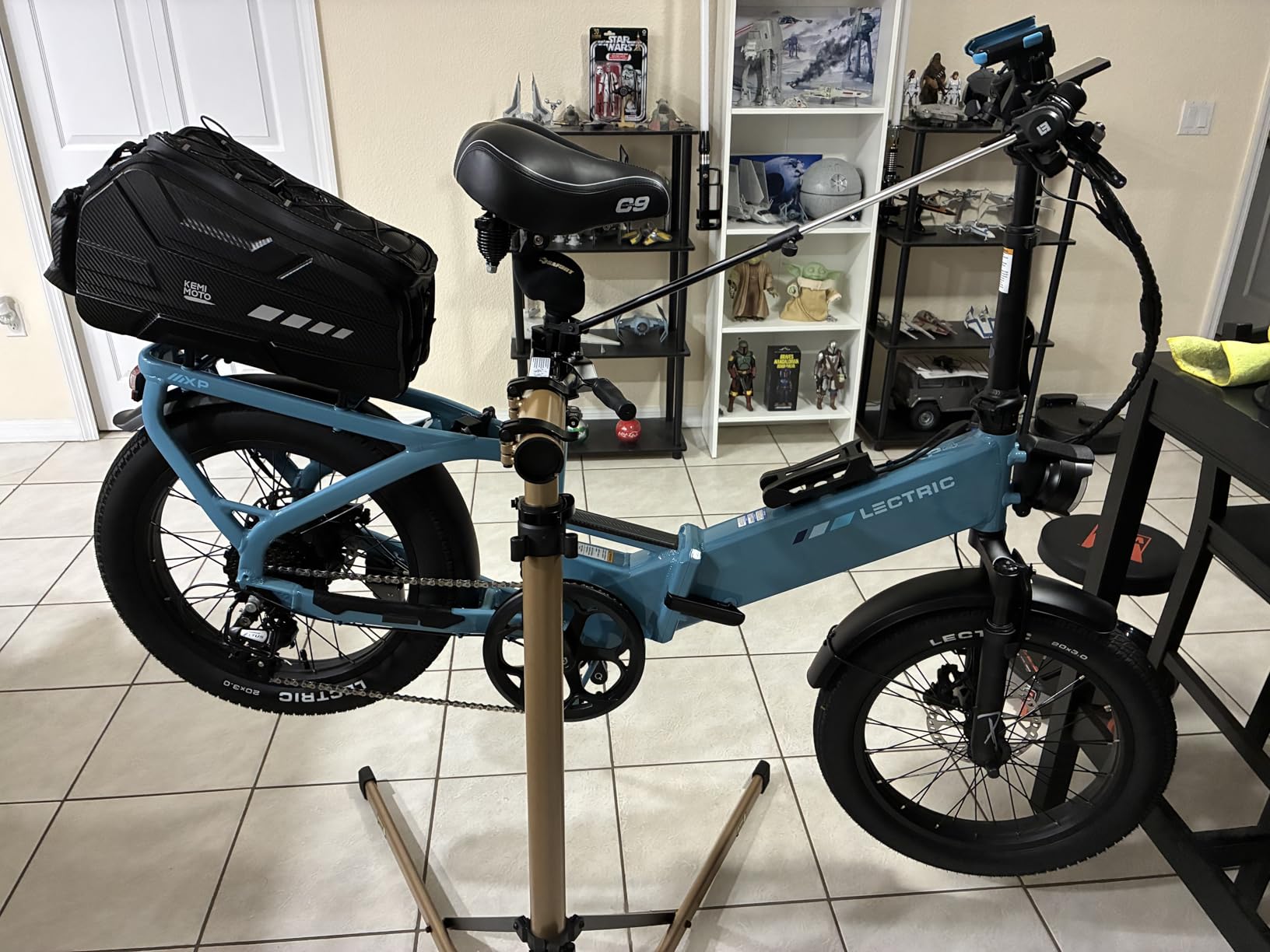 VEVOR Bike Repair Stand, Max. 110 lb Heavy-duty Bicycle Work Stand with 40.3-59.4 in Adjustable Height & Large Tool Tray, Foldable Ebike Maintenance Rack, Shop Home Mechanics for Mountain Road Bike customer photo 2