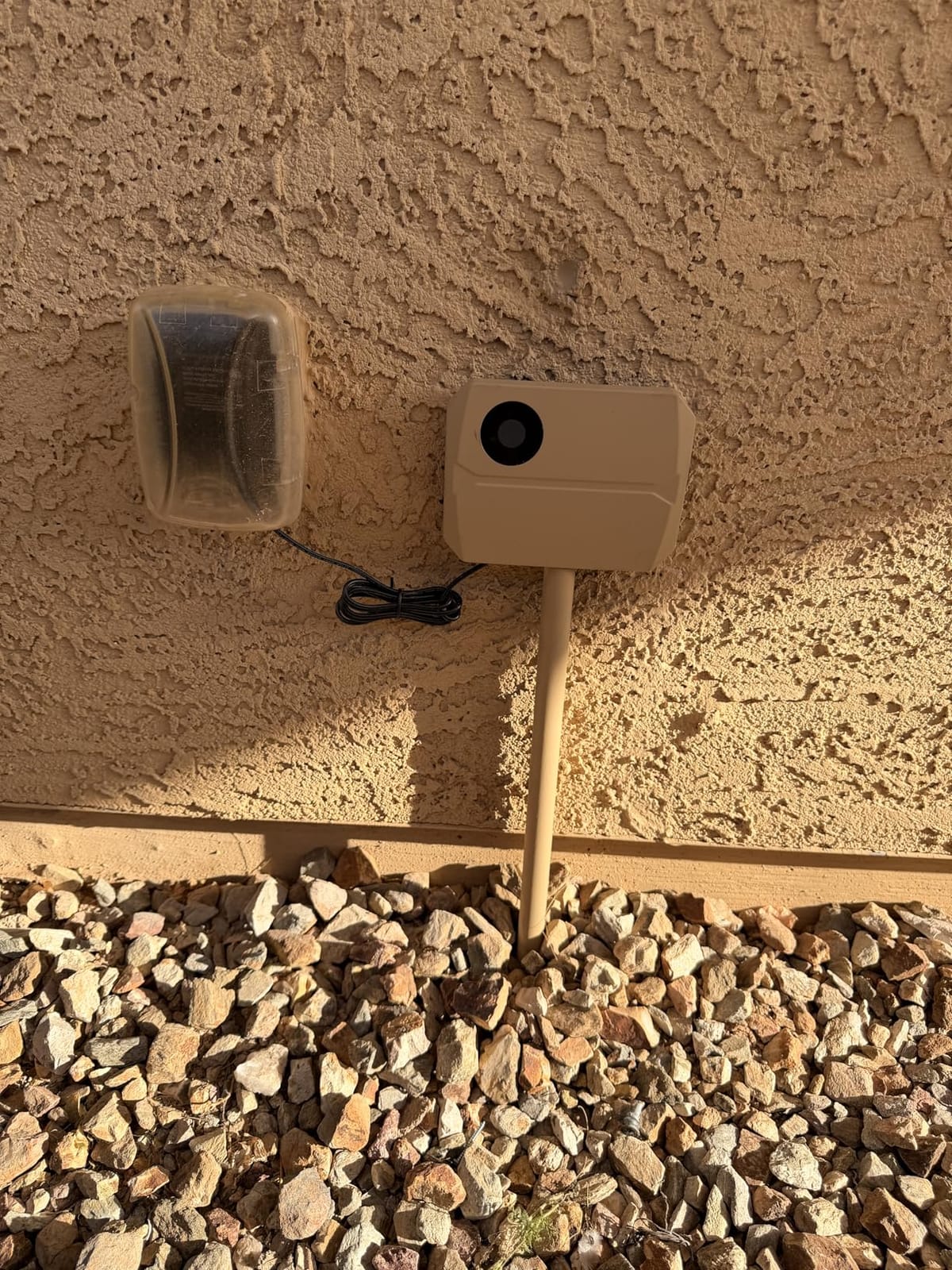 Smart Sprinklers Controller 2.4GHz WiFi, Irrigation Controller Easy Use App Enabled, 4 Zones + 16 Plans, Save Water Auto Skip Rain, Freeze & Wind, 10 Minutes Install customer photo 2