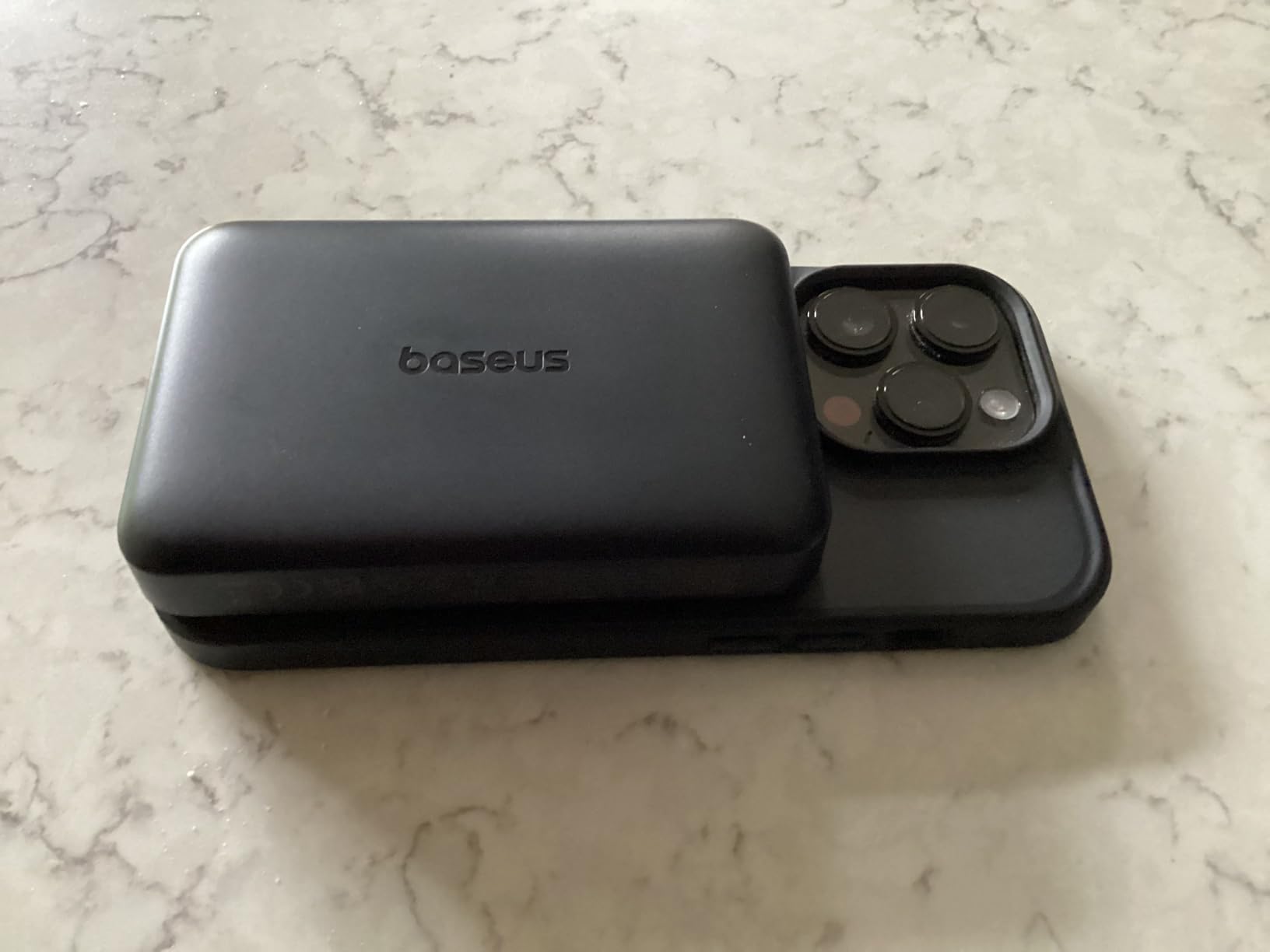 Baseus for MagSafe Portable Charger, Qi2 Certified 15W Wireless Magnetic Power Bank 10000mAh with USB-C Cable 22.5W PD Charging, Battery Pack Compatible with iPhone 17/16/15/14/13 Pro/Pro Max Series customer photo 2
