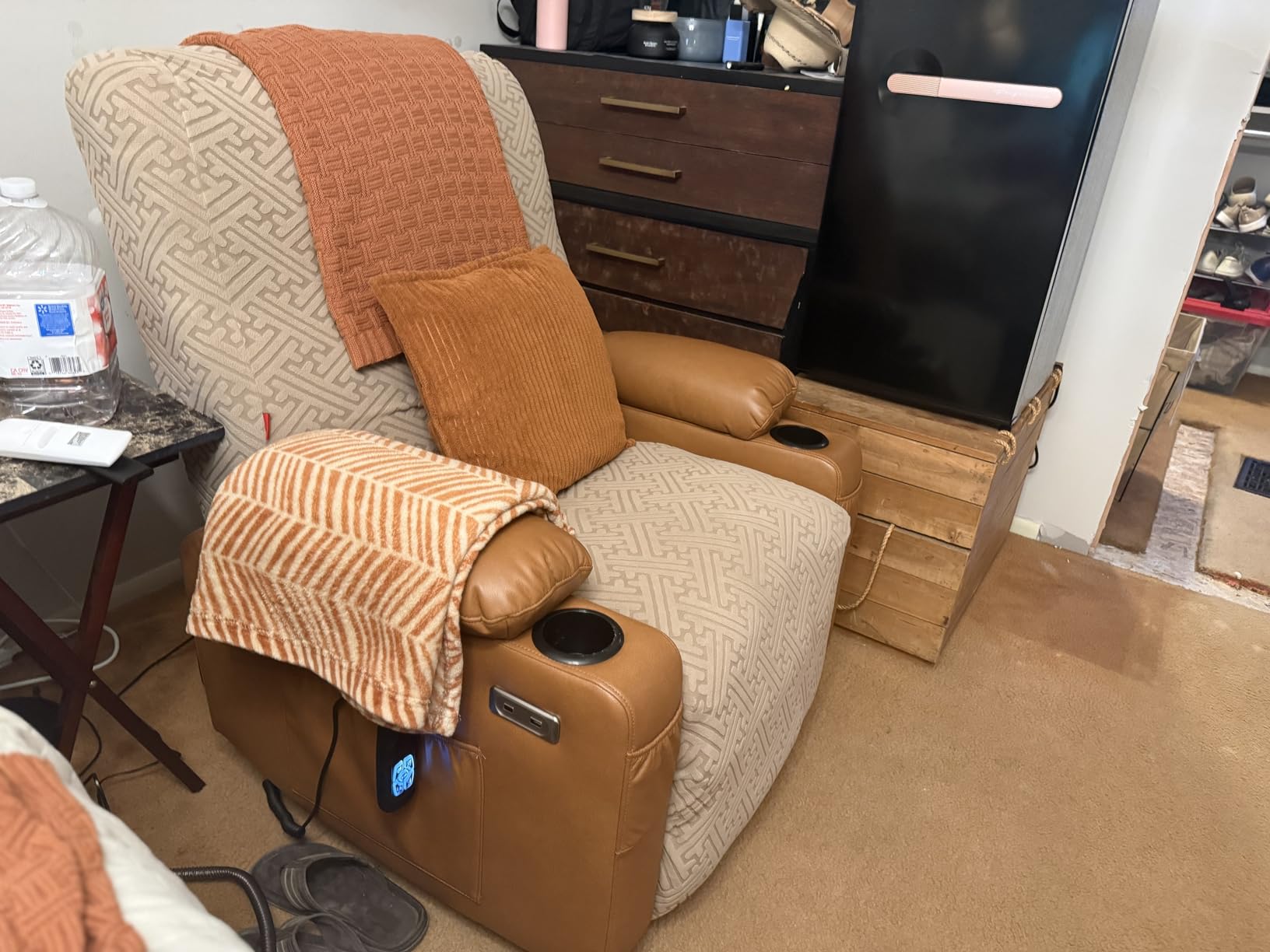 Dual Motor Power Lift Recliner for Elderly with Massage and Heat, Camel | Oversized Lift Recliner Chair with Arm Storage, Lay Flat Lift Recliner for Adults, Big Tall, Infinite Position customer photo 2