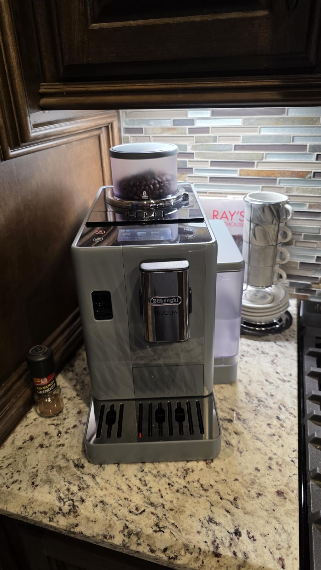 De'Longhi Rivelia Automatic Espresso Machine, Milk Frother, Pebble Gray | #1 Worldwide Espresso Machine Maker, Removable Bean Hoppers, 18 One-Touch Recipes, Milk Frother, 4 Unique Colors customer photo 1