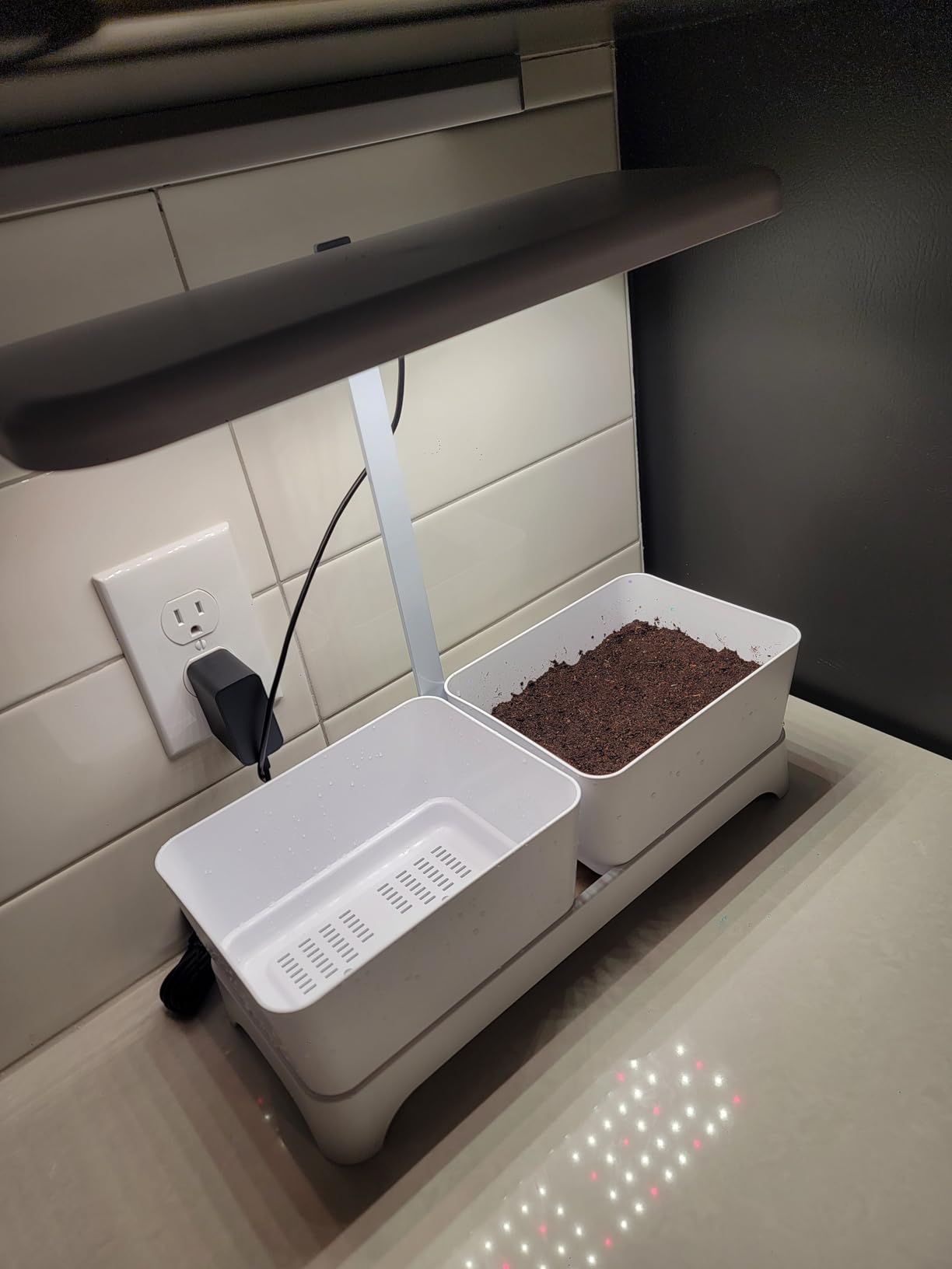 Indoor Herb Garden with Grow Light & Pots, Full Spectrum LED Planter for Kitchen Herbs & Houseplants, Height Adjustable Indoor Growing System for Home & Apartment Decor (White, 16 * 6.3 * 7.1 inch) customer photo 1