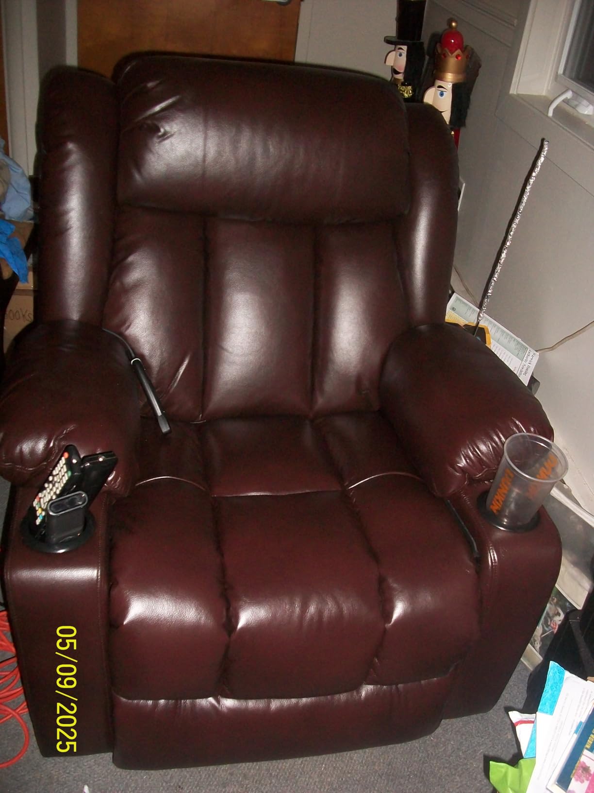 PARKOL Stand Assist Power Lift Recliner Chair for Limited Mobility Elderly | 8-point massage, lumbar heat, silent motor, water-resistant PU leather, USB charging and cup holders, easy assembly customer photo 1
