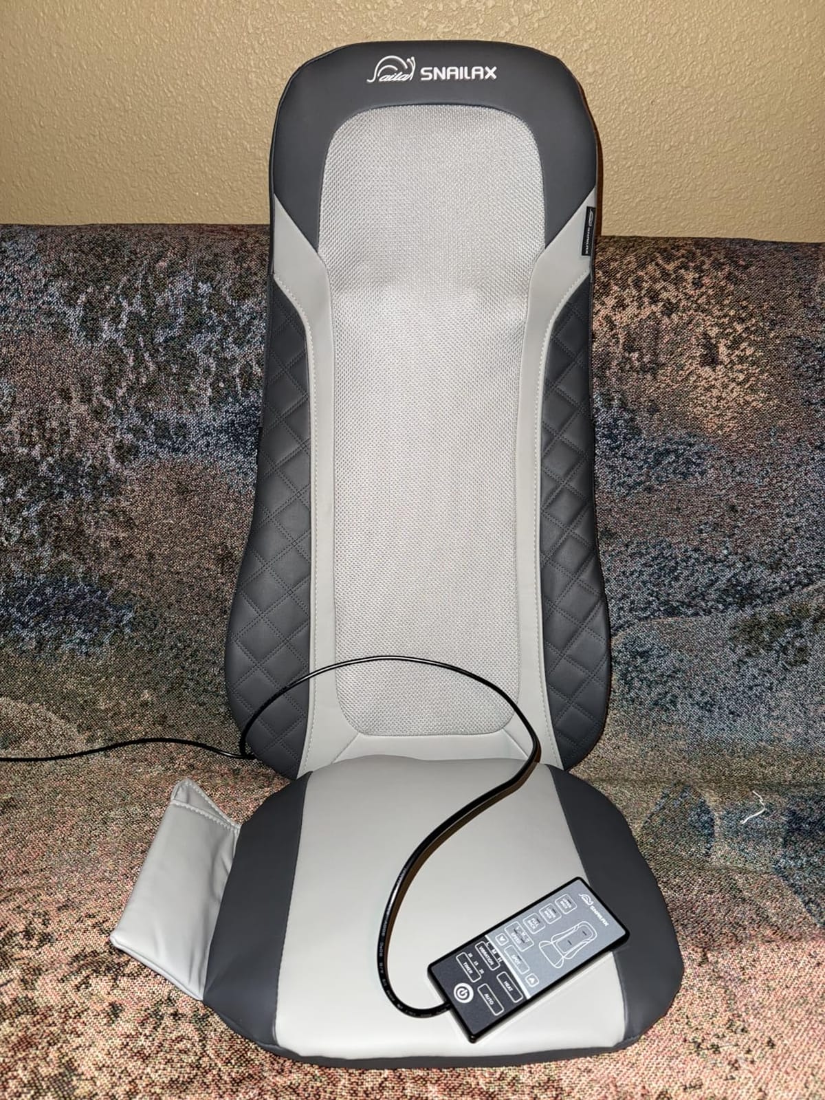 Snailax Shiatsu Back Massager with Heat, Massage Chair Pad for Pain Relief customer photo 1