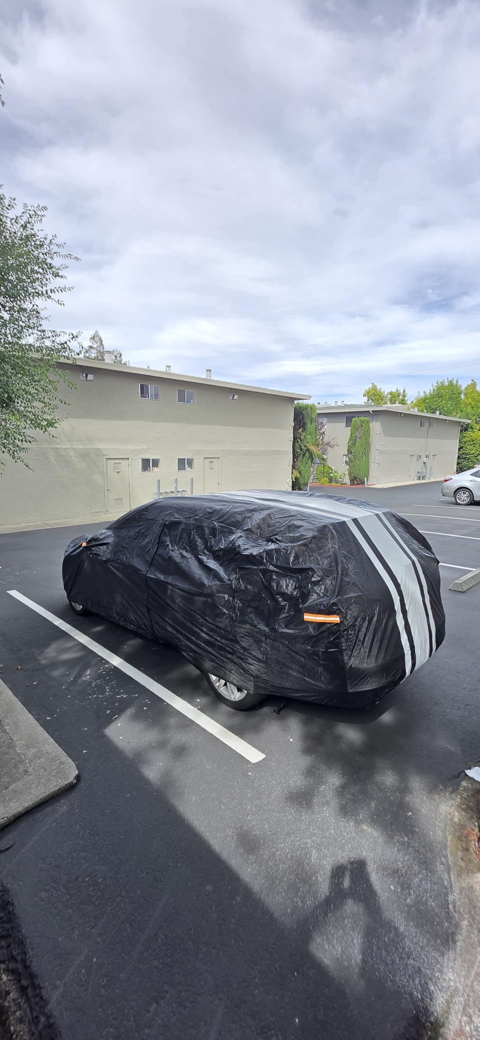 Kayme Jeep Wrangler 4 Door JK JL Car Cover Waterproof All Weather | Custom Fit for Wrangler 4 Dr/Unlimited 4 Door JK JL (2006-2026), Gift with Tape/Towel, Outdoor Rain Snow Sun UV Protection customer photo 1
