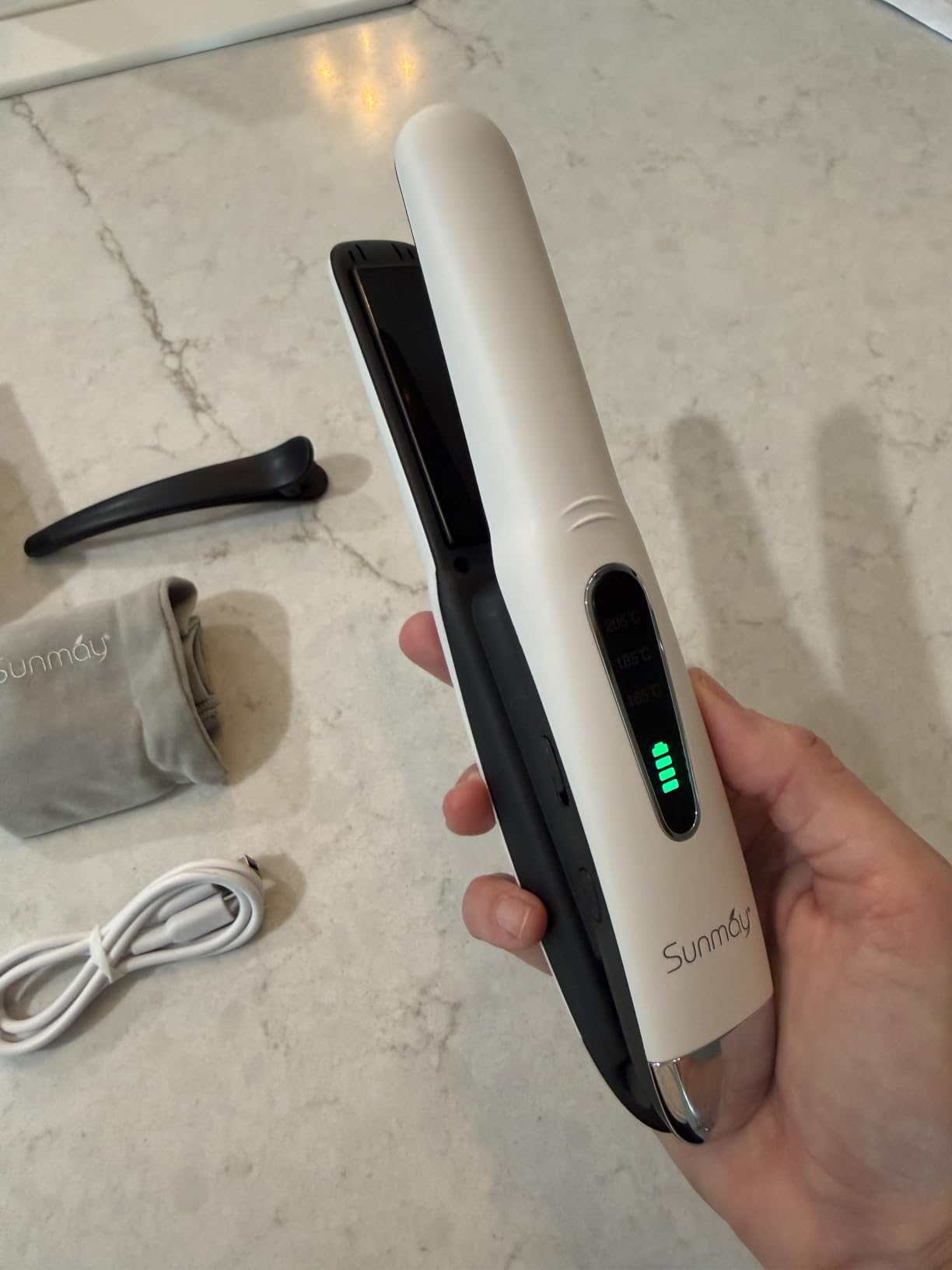 SUNMAY Cordless Hair Straightener & Curler 2-in-1 with Ionic Care customer photo 2