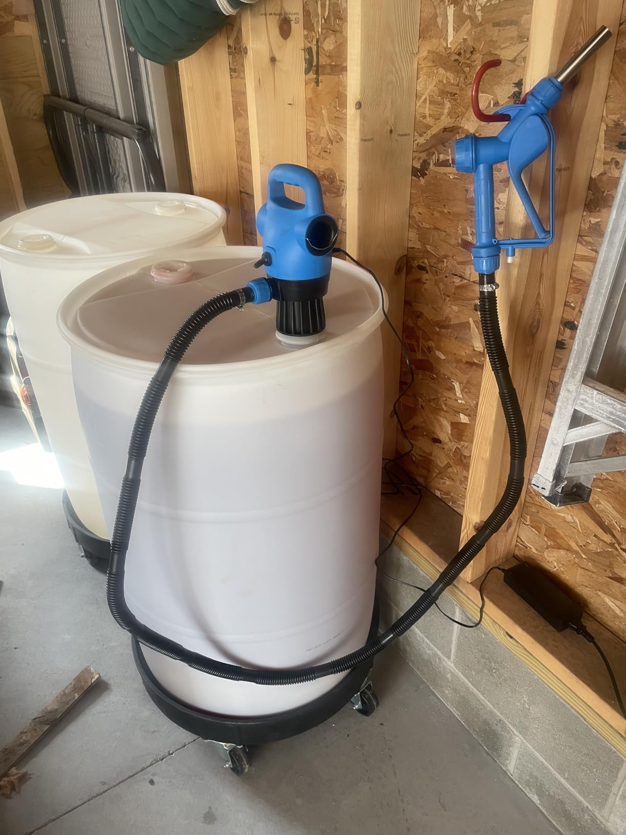 Electric Drum Barrel Pump, 120V AC / 12V DC Power, 55 Gallon Electric Transfer Pumps with 2-Inch Bung Adapter, 5 GPM Flow Rate customer photo 1