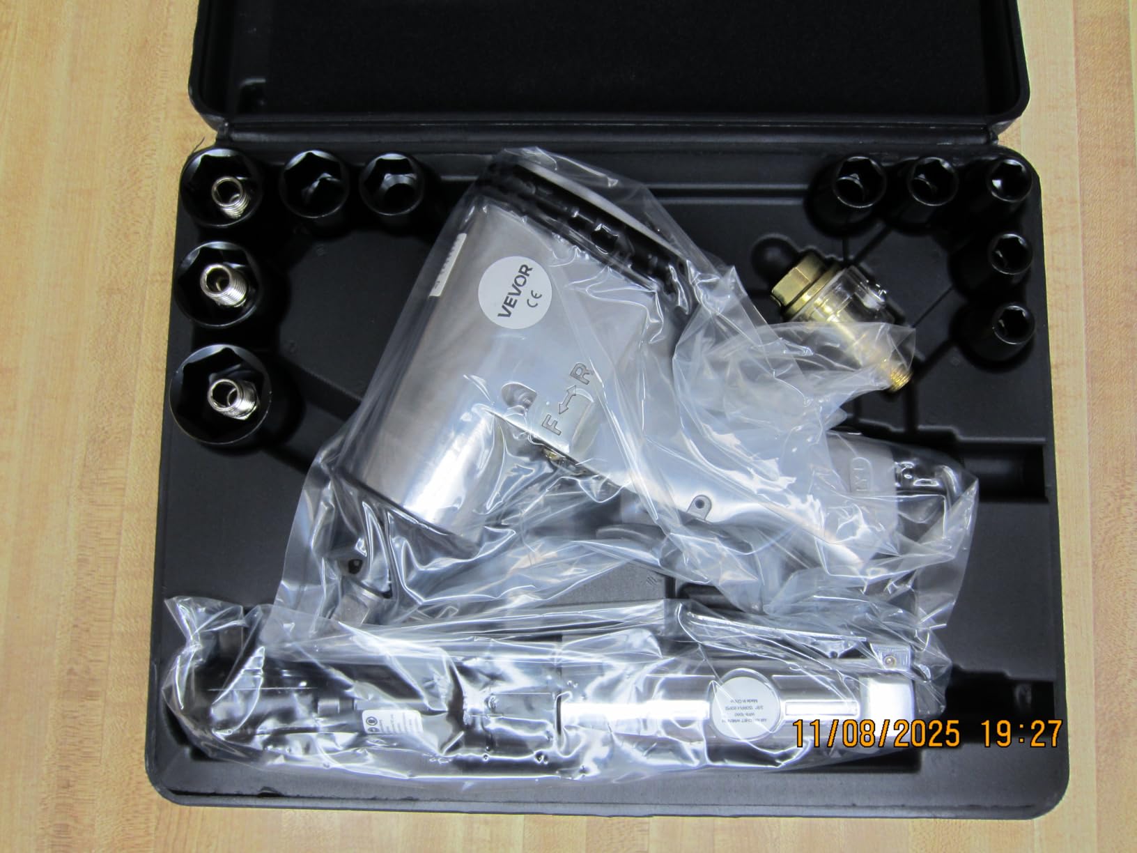 VEVOR 71 Pieces Pro Air Tool and Accessories Kit - 1/2
