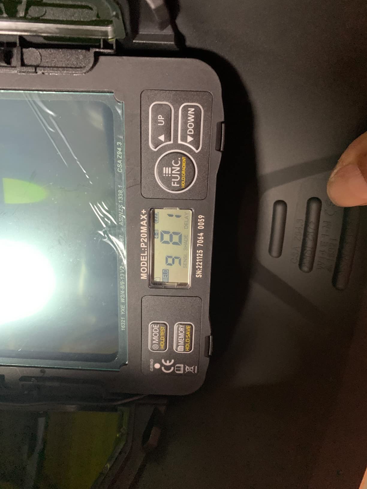 VEVOR Welding Helmet Auto Darkening, 3.94