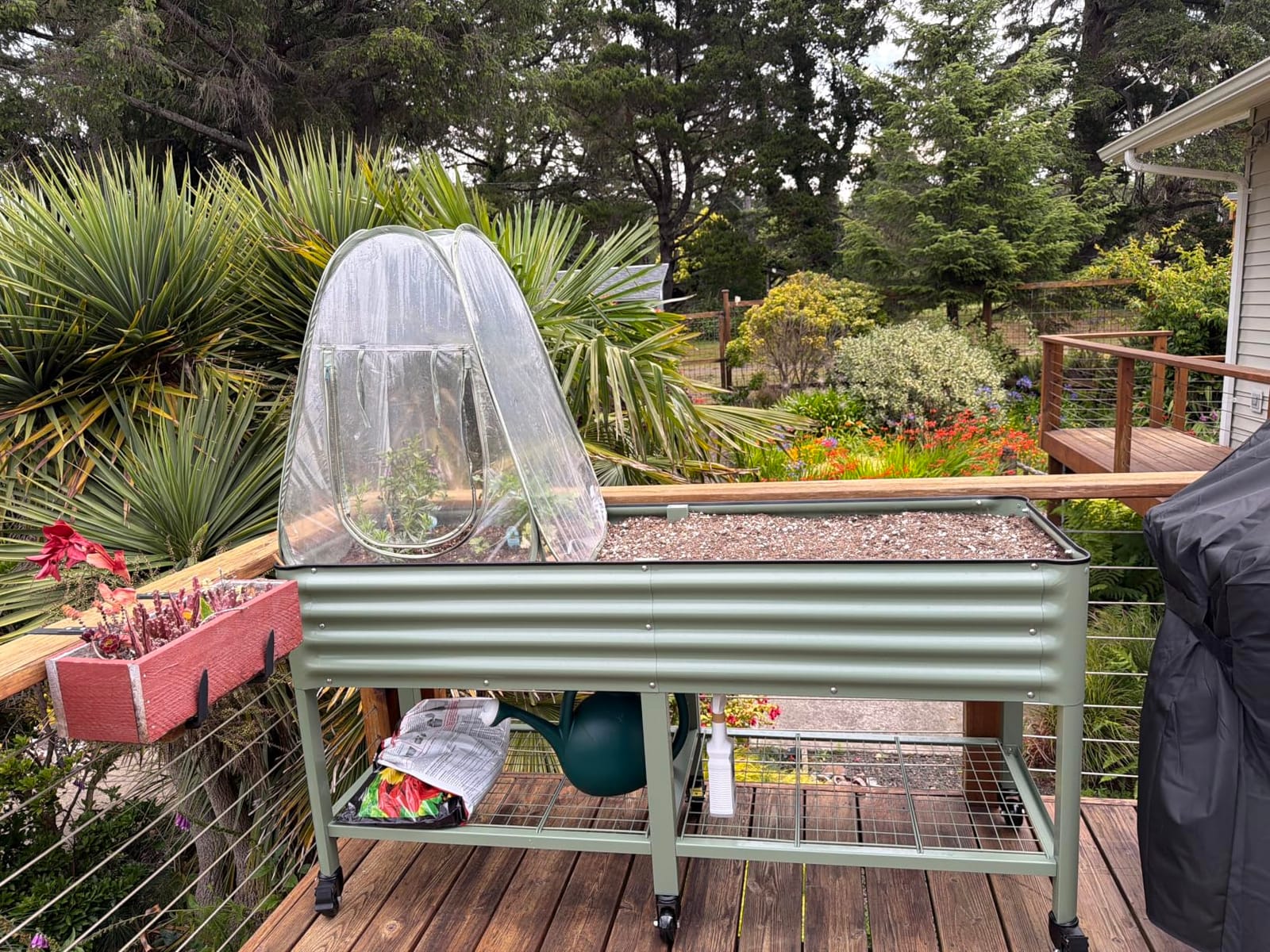 Vego garden Rolling Elevated Raised Garden Bed, 2.5' x 10' Outdoor Planters Boxes with Legs & Storage Rack for Patio, 2000+ Lbs Weight Capacity, Raised Beds for Gardening, Olive Green customer photo 2