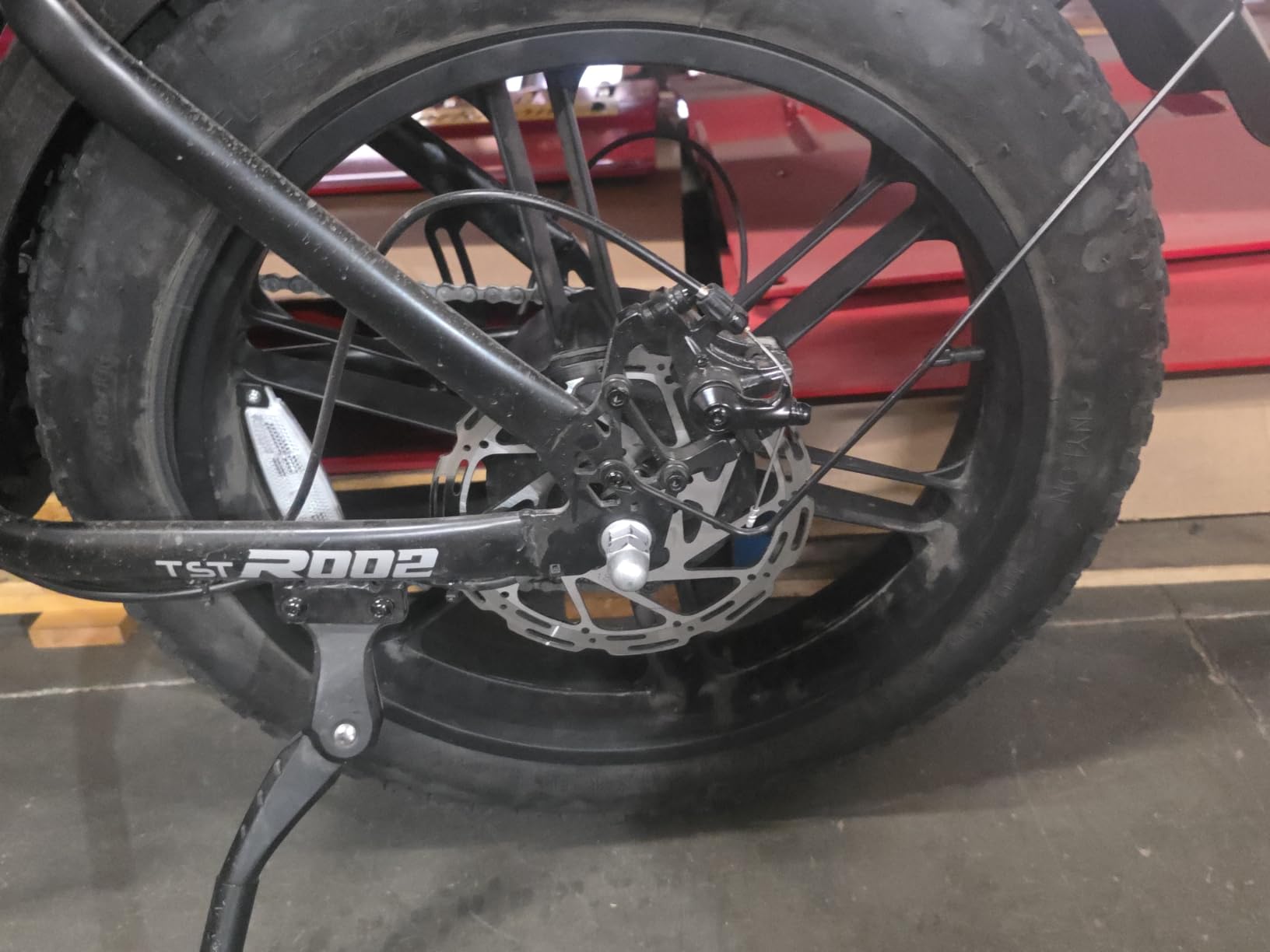 TST Electric Bike for Adults, 48V 15/25 Ah Battery, 2000W Peak Motor, 28MPH customer photo 2