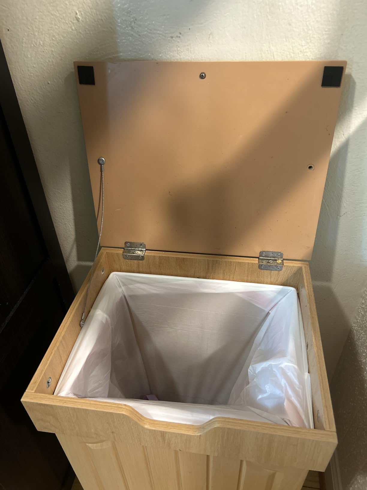 Povrgive Dog Proof Kitchen Trash Can, 13 Gallon Garbage Can with Lid customer photo 2