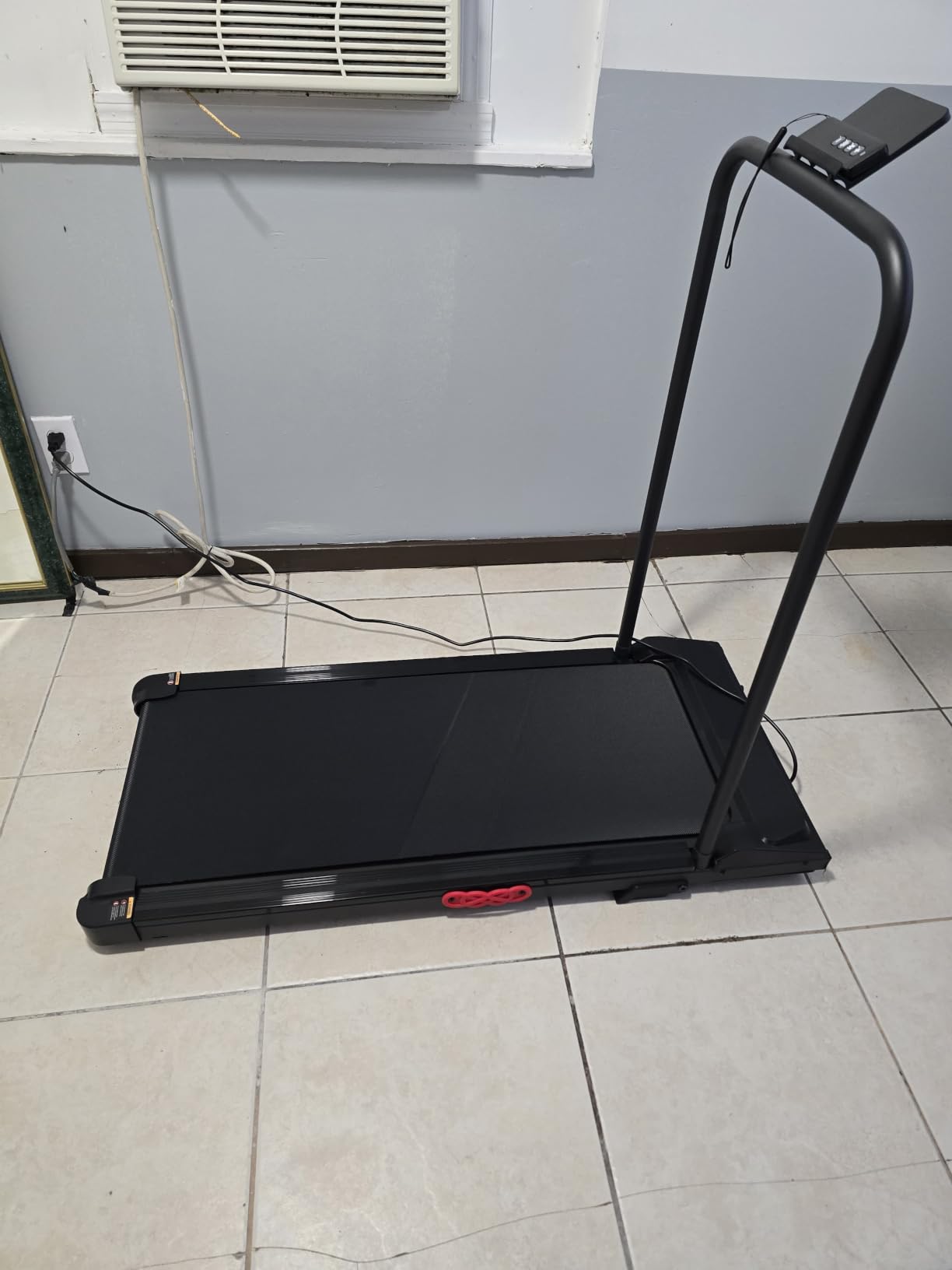 Small Treadmill for Home, Walking Pad Treadmill with Incline and Handle Bar, 3.0HP Electric Under Desk Treadmill for Small Space, 0.6-7.6MPH Portable Mini Exercise Treadmills, 350LBS Capacity customer photo 2
