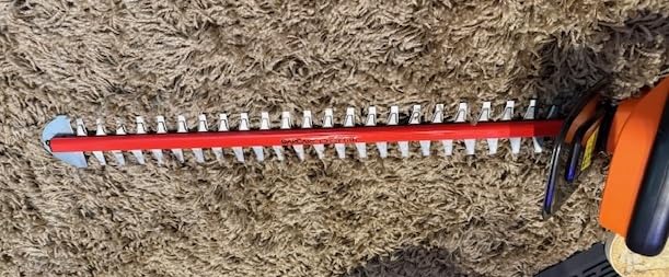 GARCARE Electric Hedge Trimmer Corded 4.8 Amp 24-Inch Dual-Action Blade - Heavy Duty Branch Cutter with Safety Lock customer photo 1