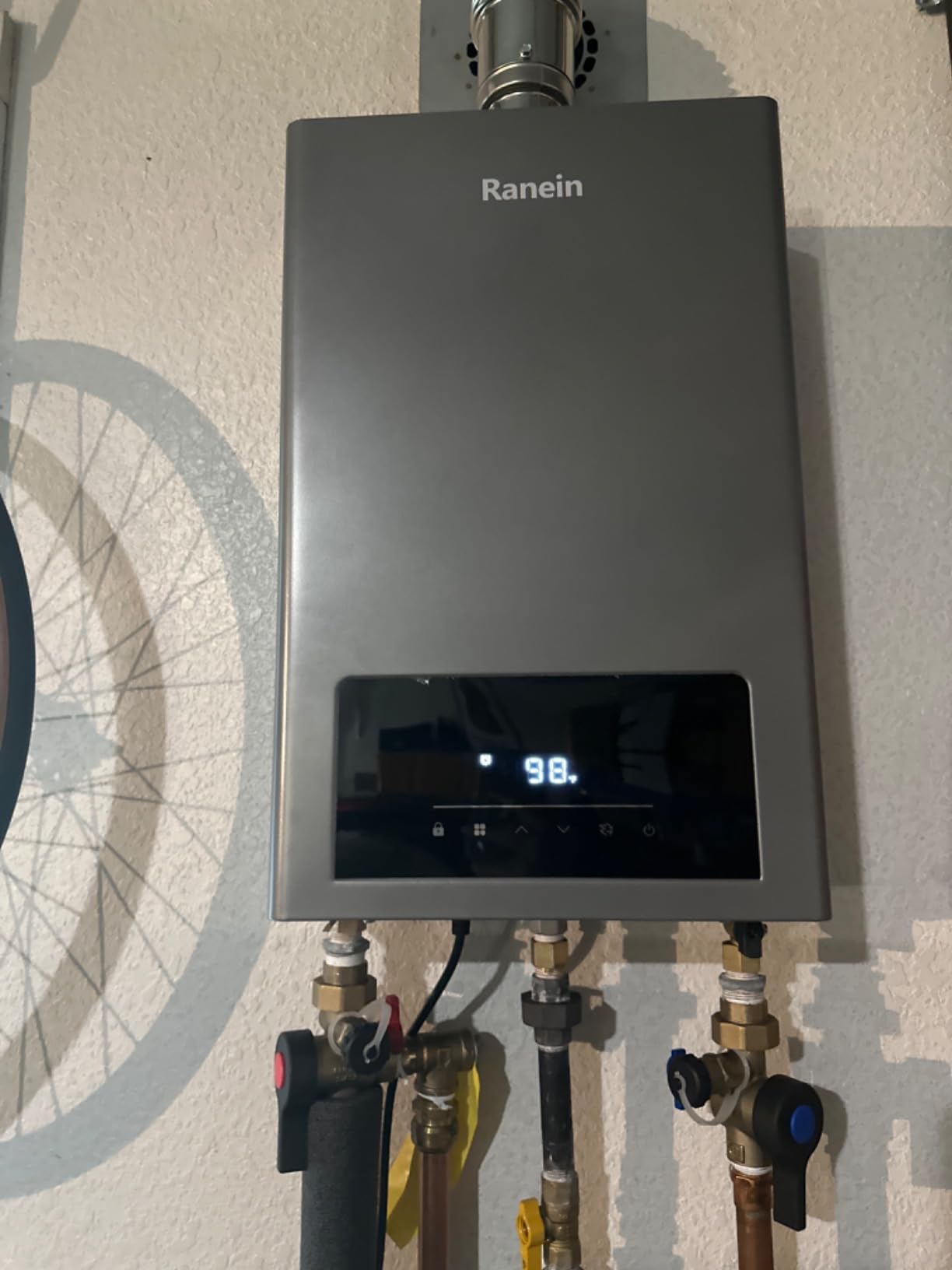 Ranein Natural Gas Tankless Water Heater, 8.5 GPM, 190,000 BTU, Indoor | Endless hot water for large home, 4-6 water points, anti-freeze, LED, wall mount, high flow, energy saving, for bathroom customer photo 2