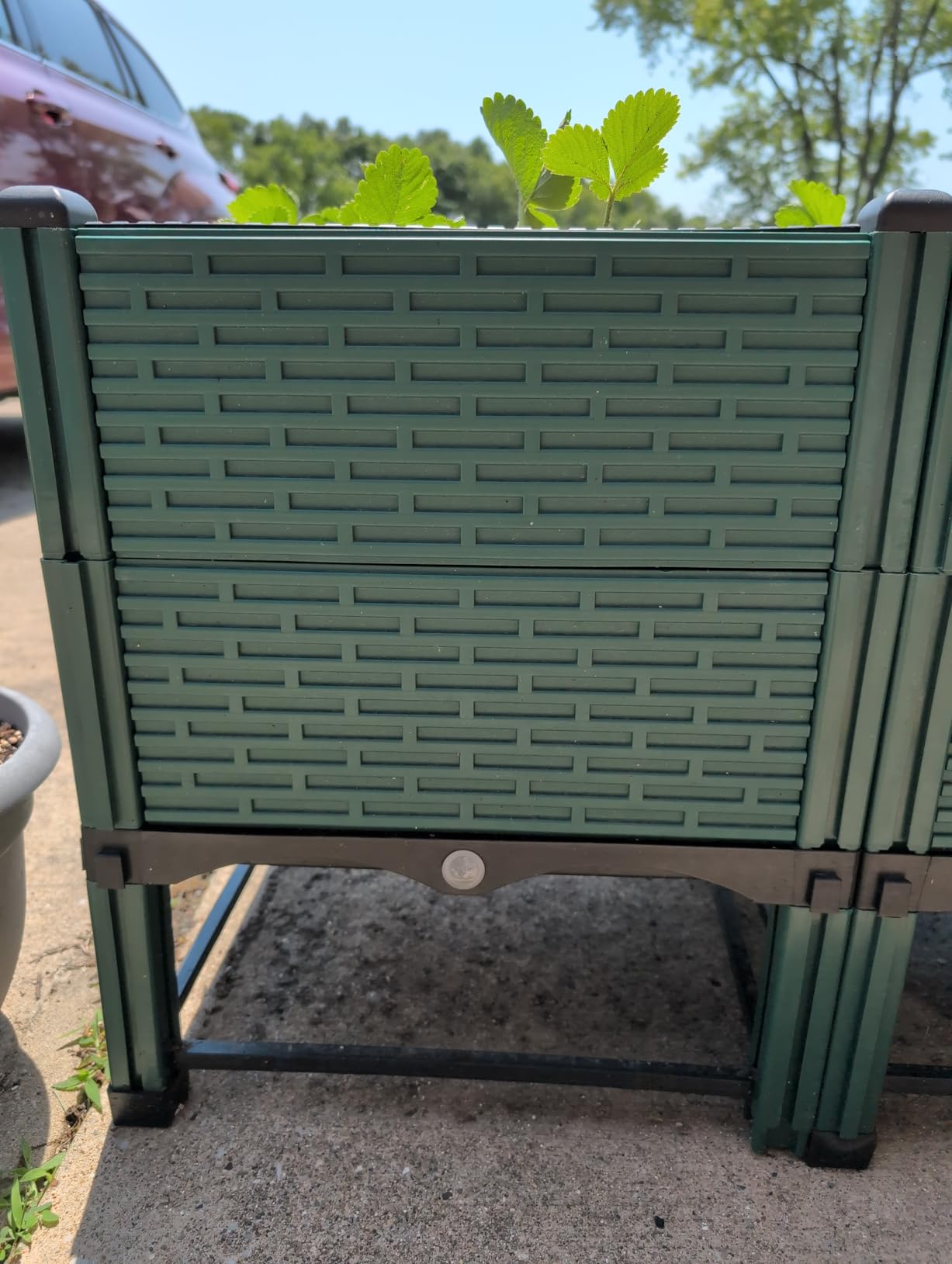 Modular Raised Garden Bed Kit: Stackable & Interlocking PP Planter Box, DIY Multiple Shapes for Vegetables/Herbs, Perfect for Patio/Balcony/Deck - 47.24