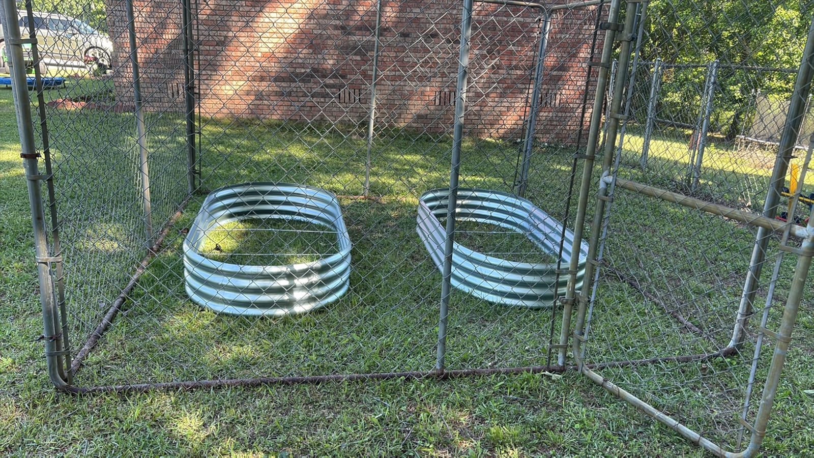 Land Guard 2 Pack 4×2×1ft Galvanized Raised Garden Bed Outdoor, Heavy Duty Bottomless Metal Raised Planter Box for Vegetables, Flowers, Herbs, Backyard Patio Gardening, Silver customer photo 1